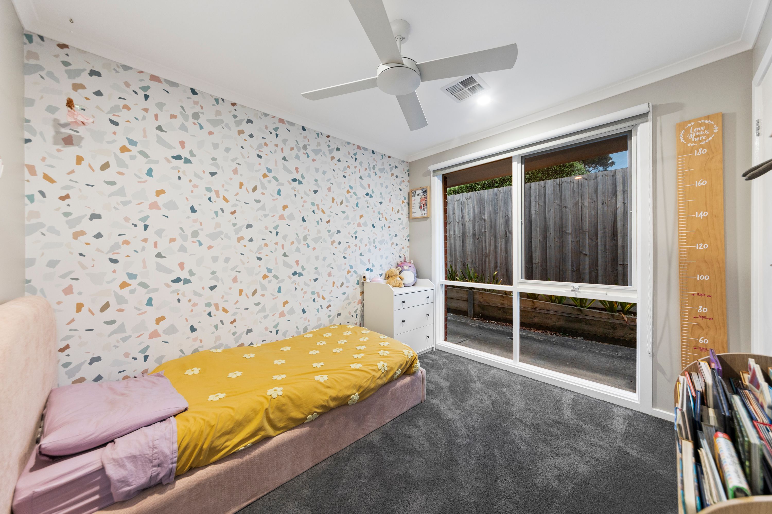 8 Dundee Court — photo 17 of 30