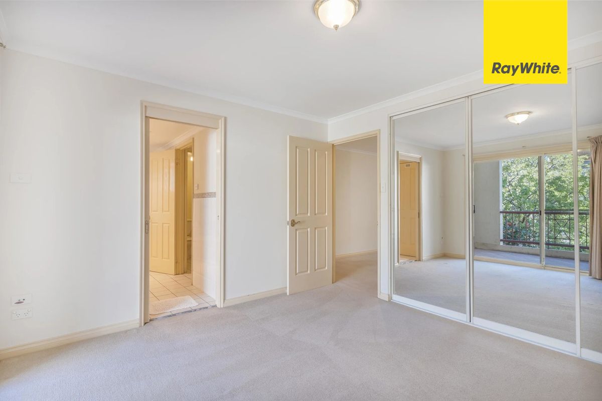 58/15 Fawkner Street — photo 5 of 13