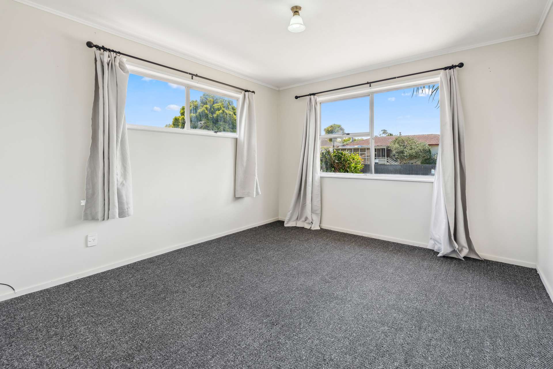 35 Fairlight Place photo 7