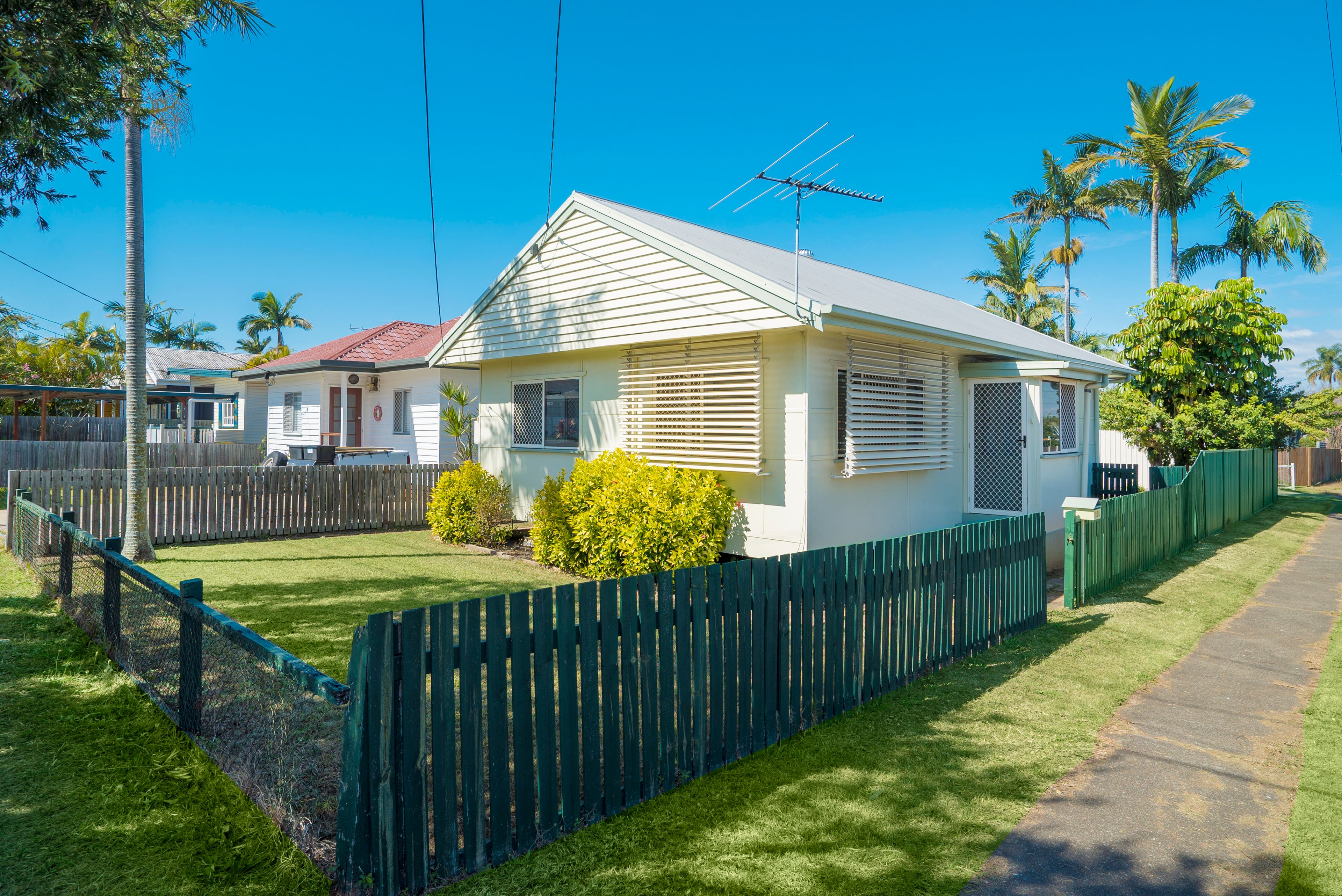 134 Oxley Avenue, Woody Point, QLD 4019