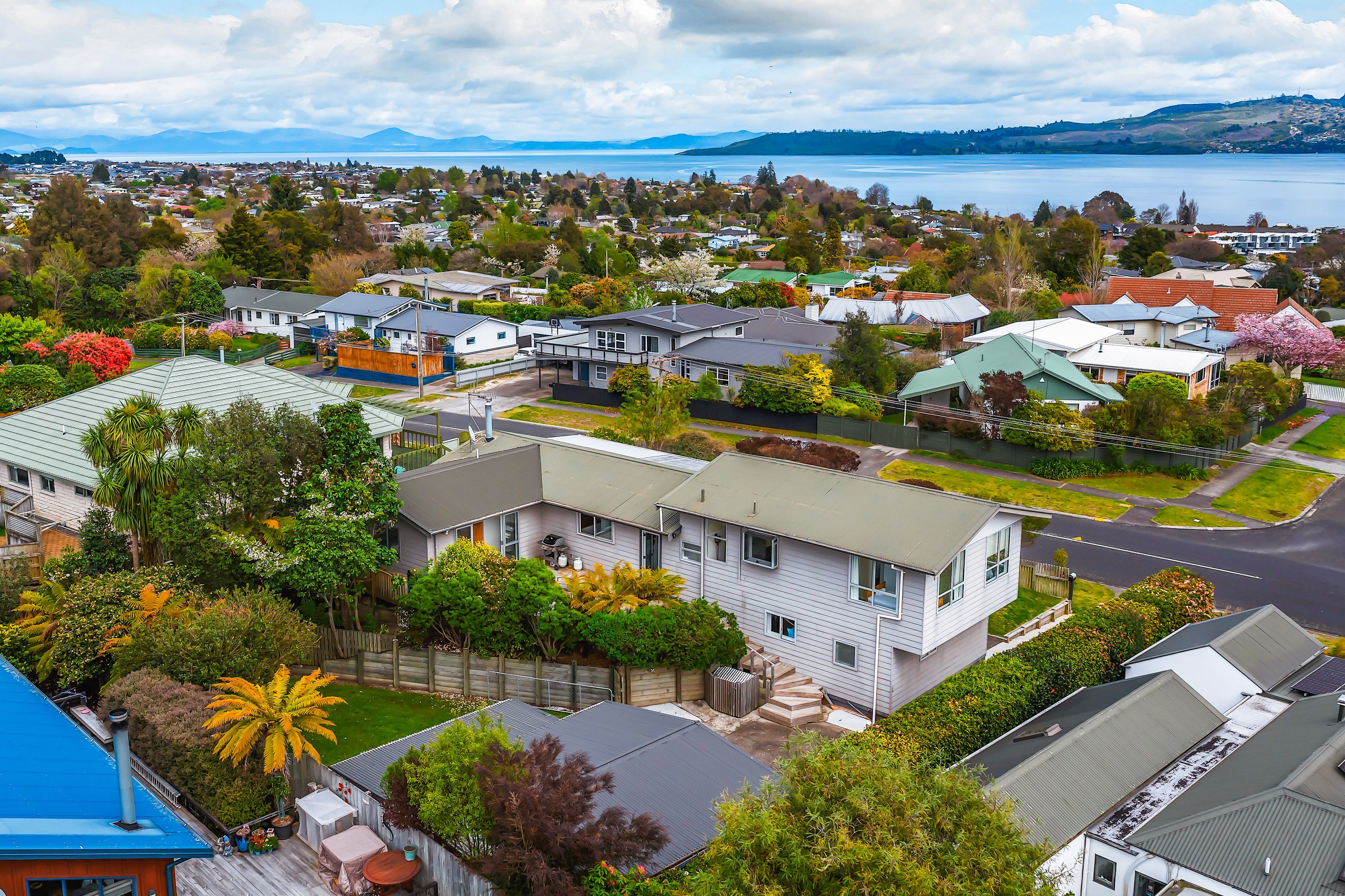 5 Arrowsmith Avenue, Waipahihi, Taupo District