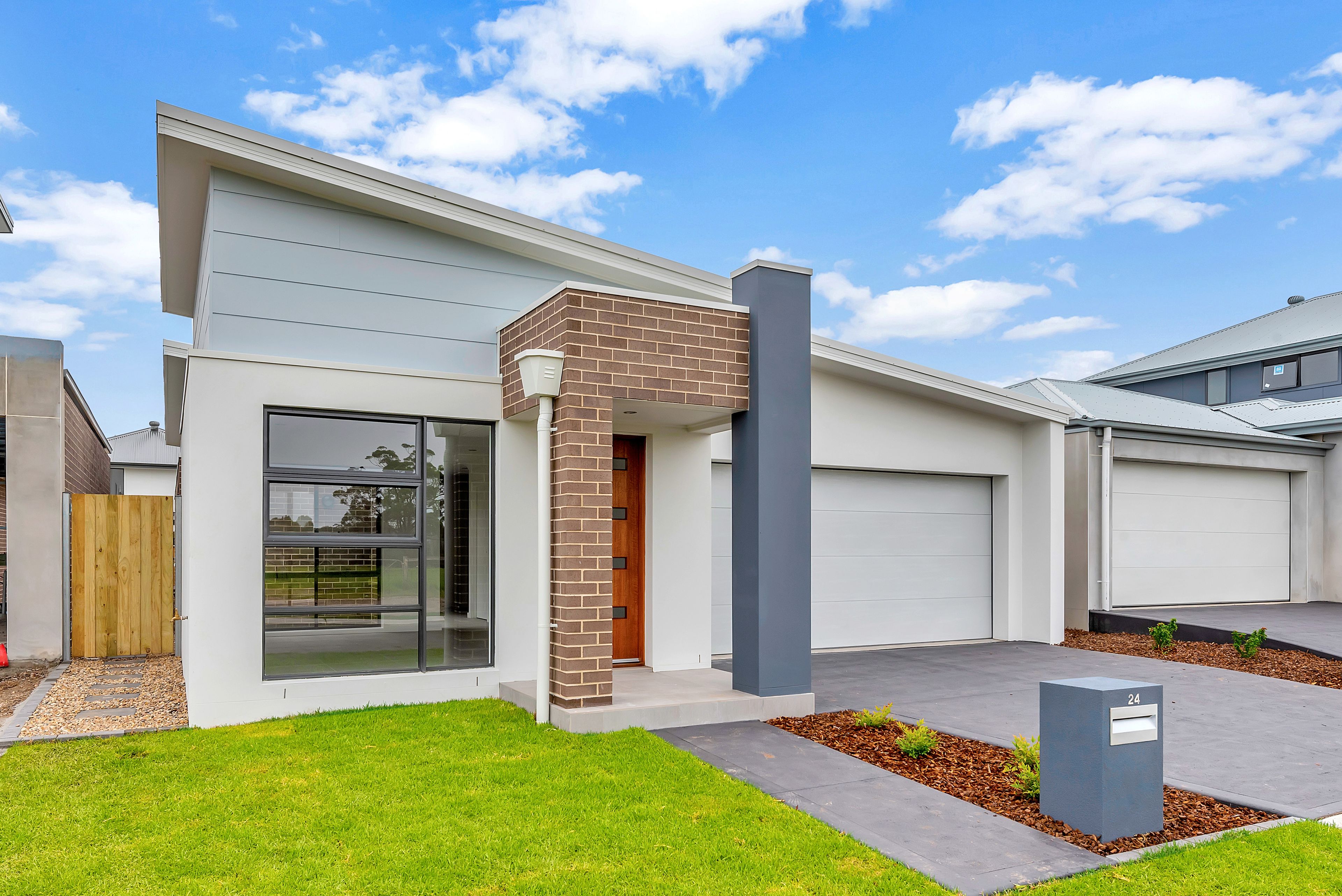 24 Bywaters Drive, Catherine Field, NSW 2557