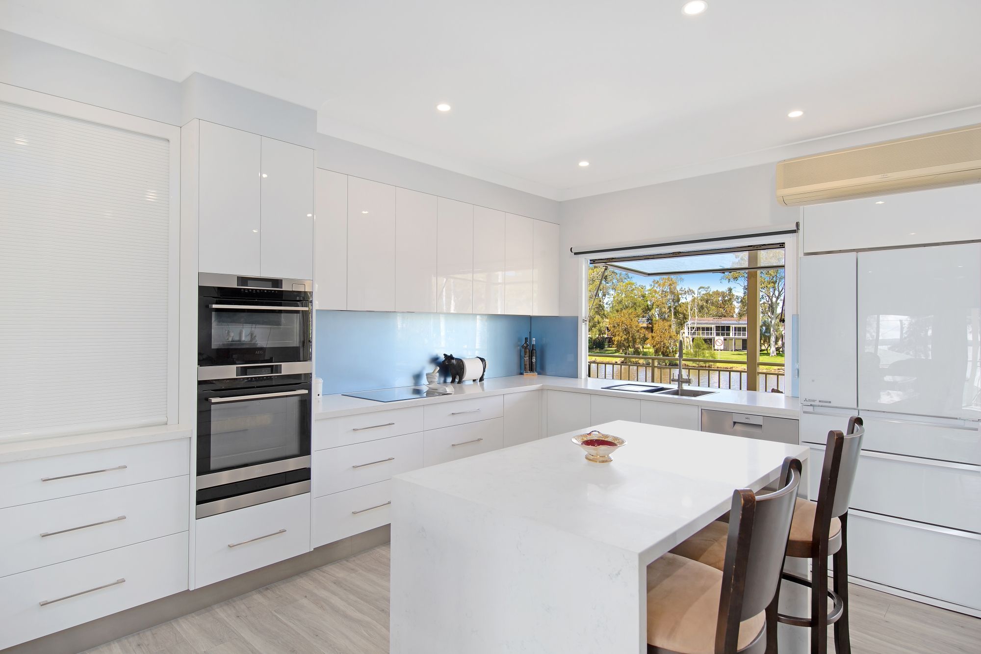 180 Geoffrey Road, Chittaway Point, NSW 2261