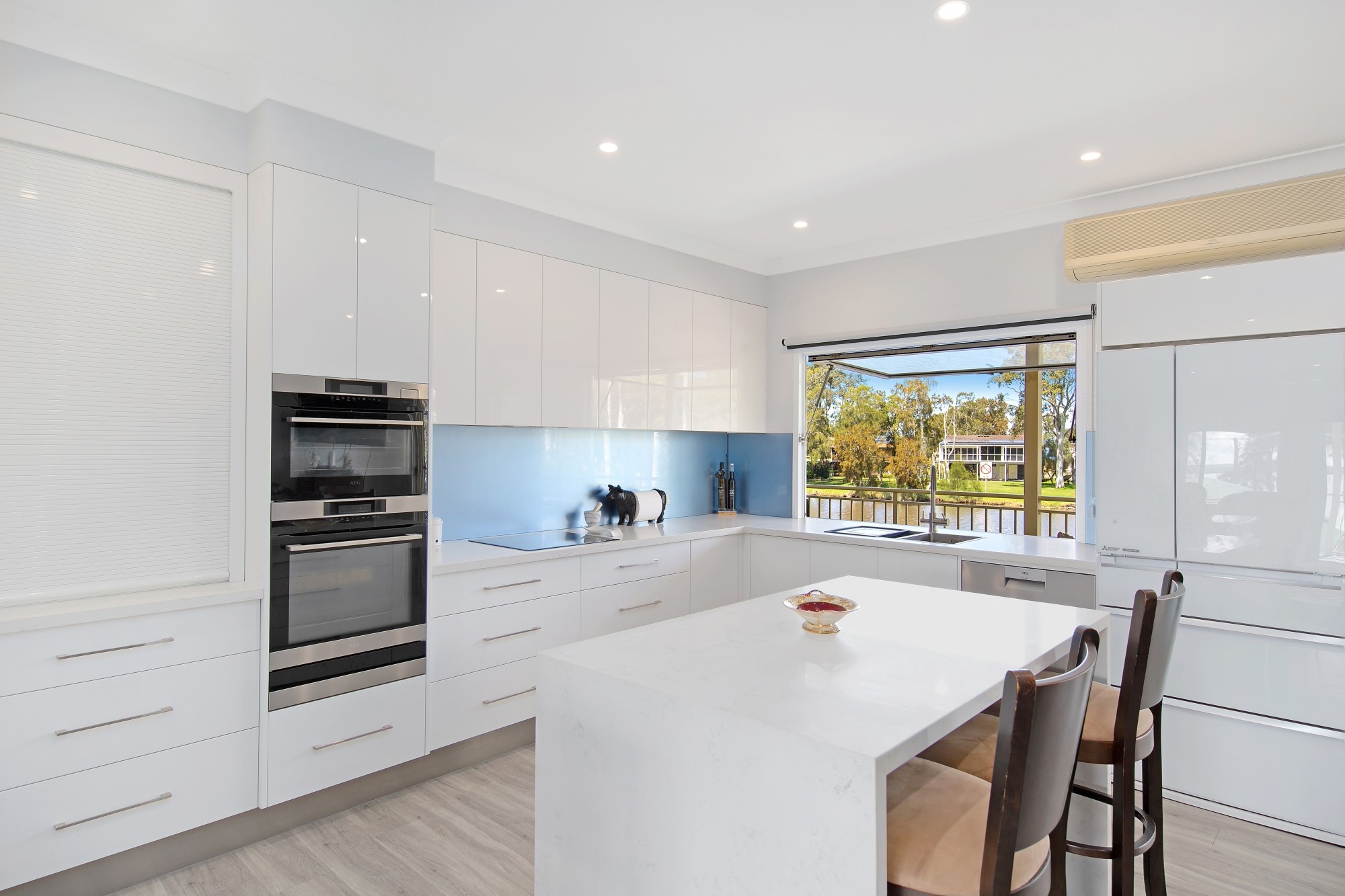 180 Geoffrey Road, Chittaway Point, NSW 2261