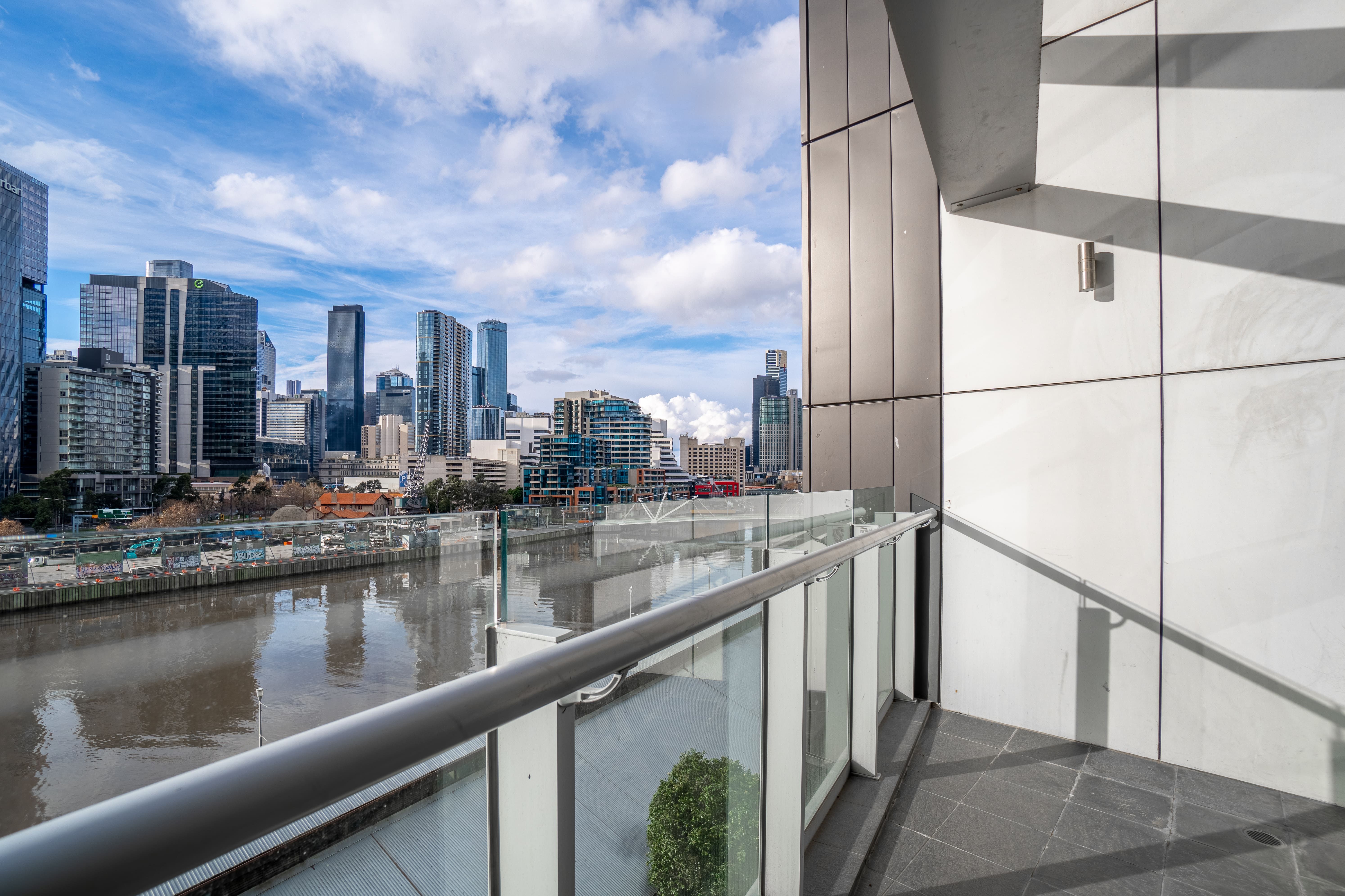 302/20 Convention Centre Place, SOUTH WHARF, VIC 3006