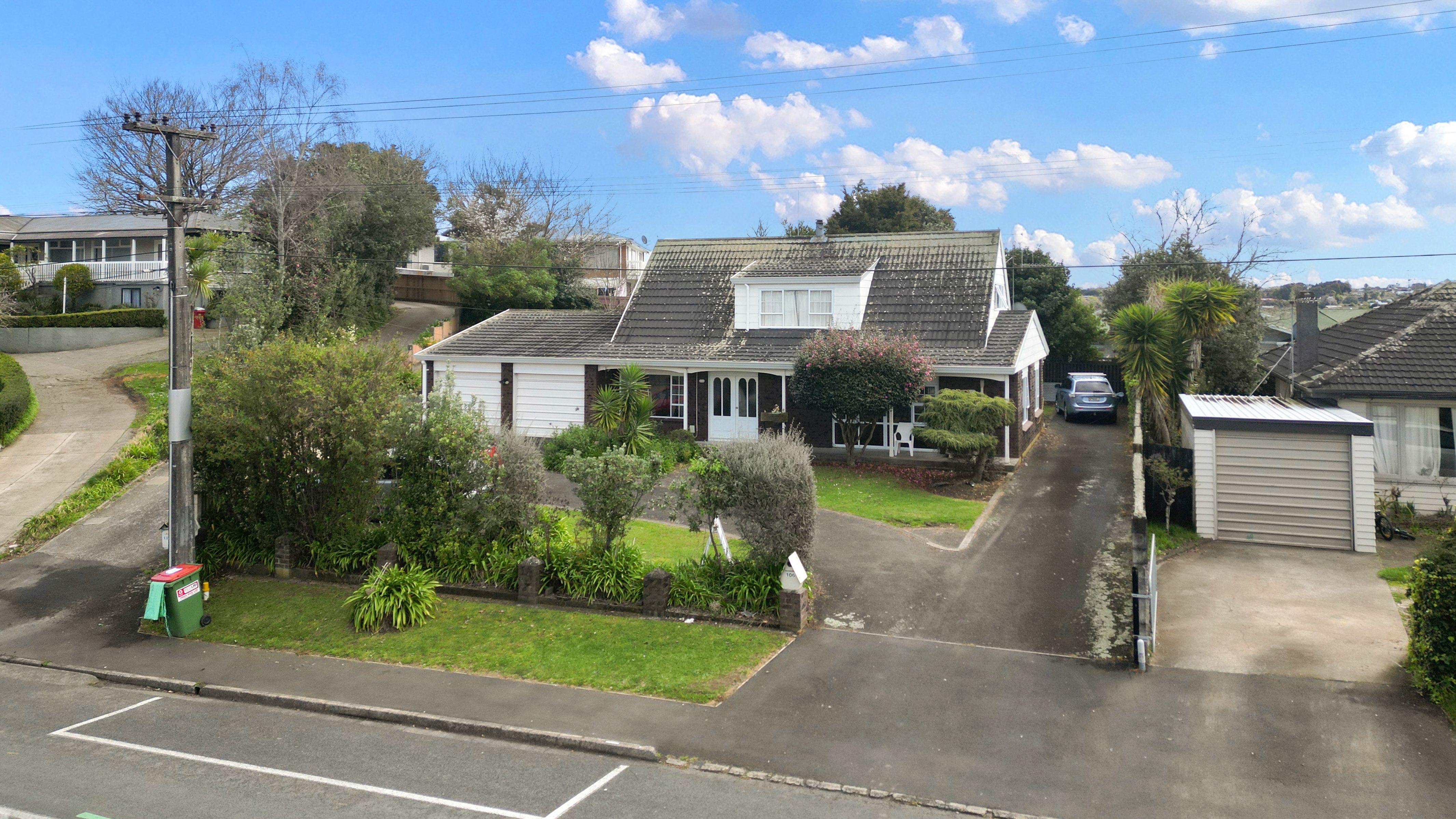 106 Tuhikaramea Road, Dinsdale, Hamilton City