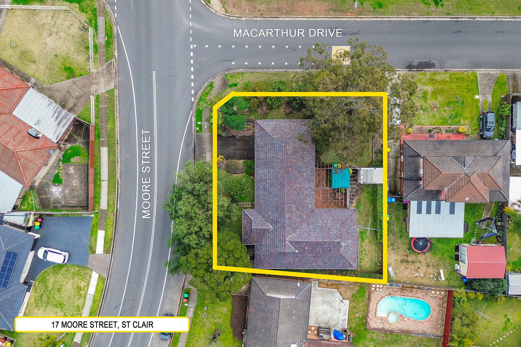 17 Moore Street, St Clair NSW 2759