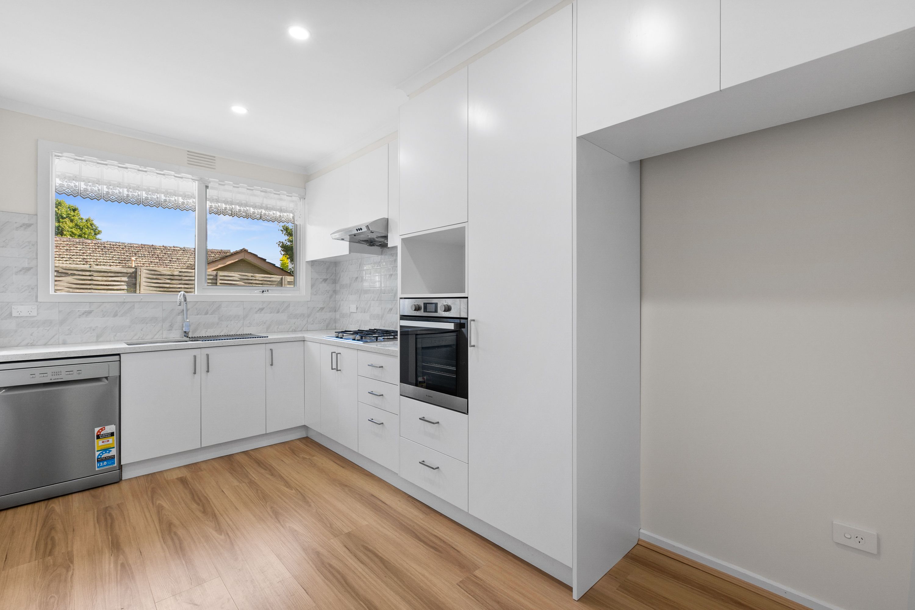 4/114 Leeds Road, Mount Waverley, VIC 3149