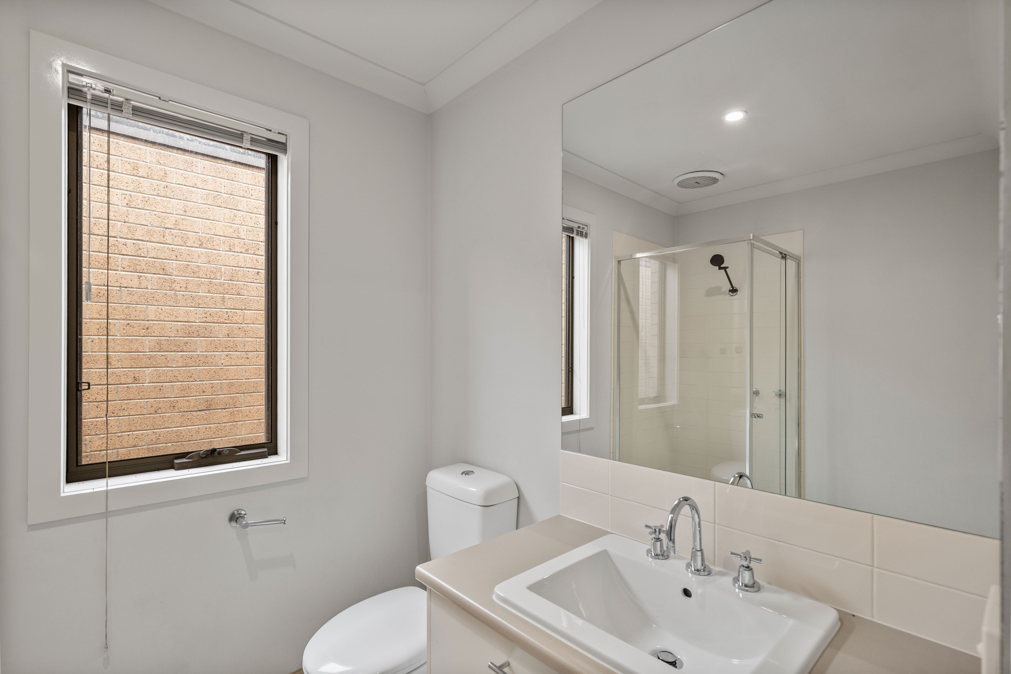 38 Eynesbury View — photo 7 of 12