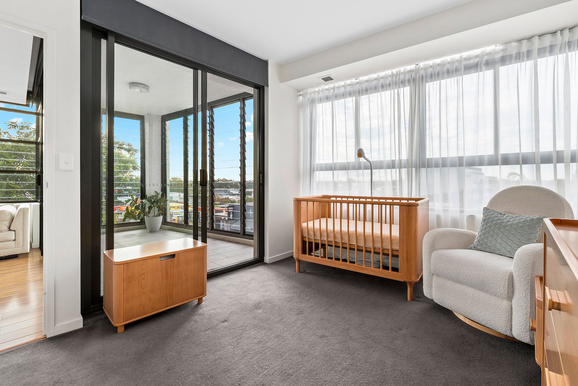 305/428 Victoria Road — photo 3 of 5