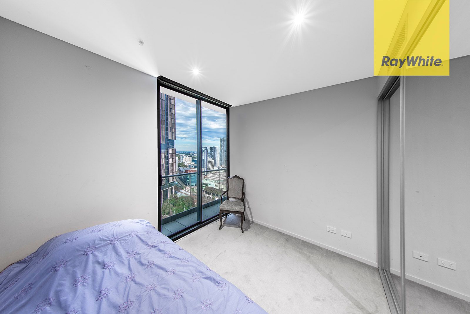 2406/45 Macquarie Street — photo 8 of 17