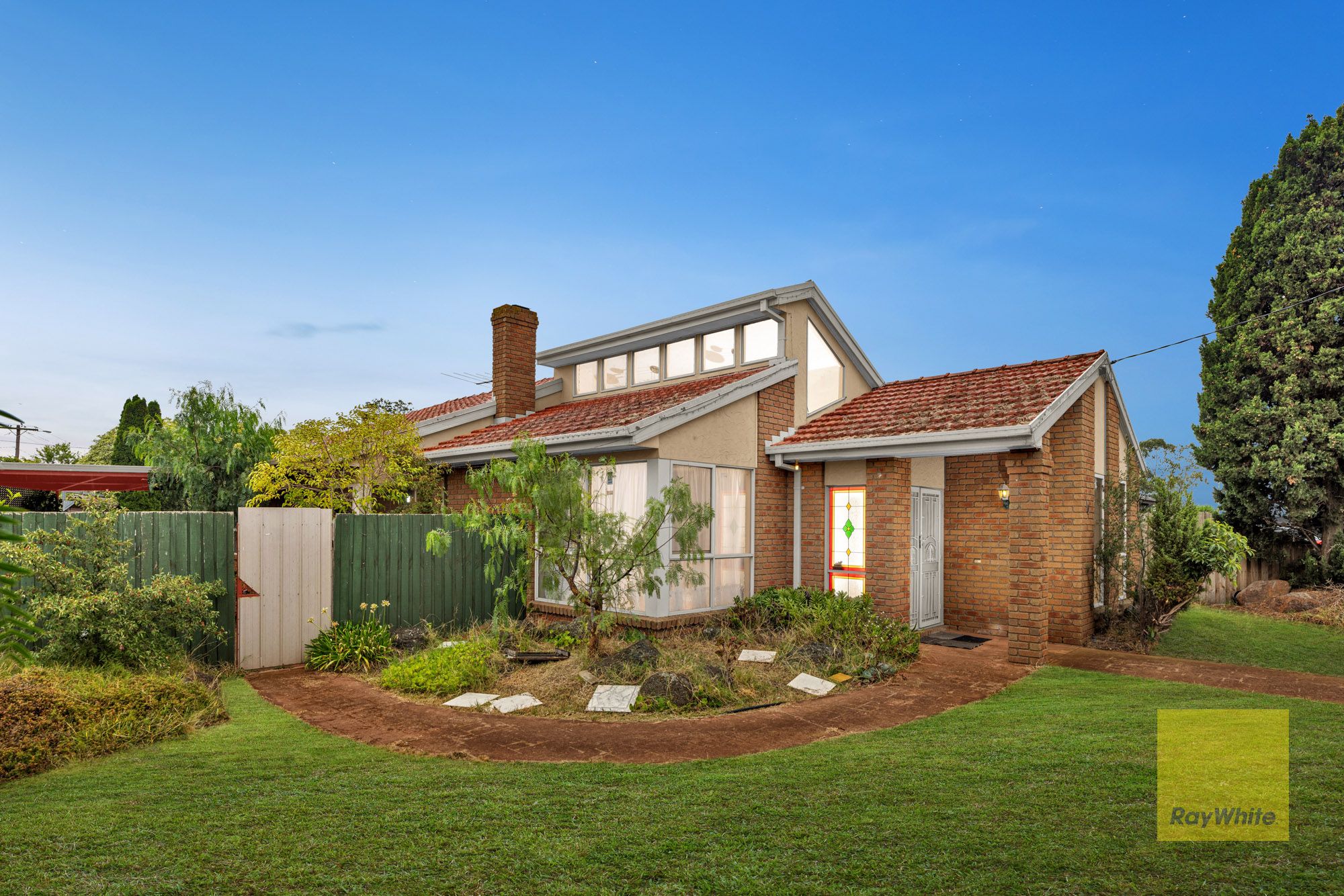 10 Troups Road, Rockbank, VIC 3335