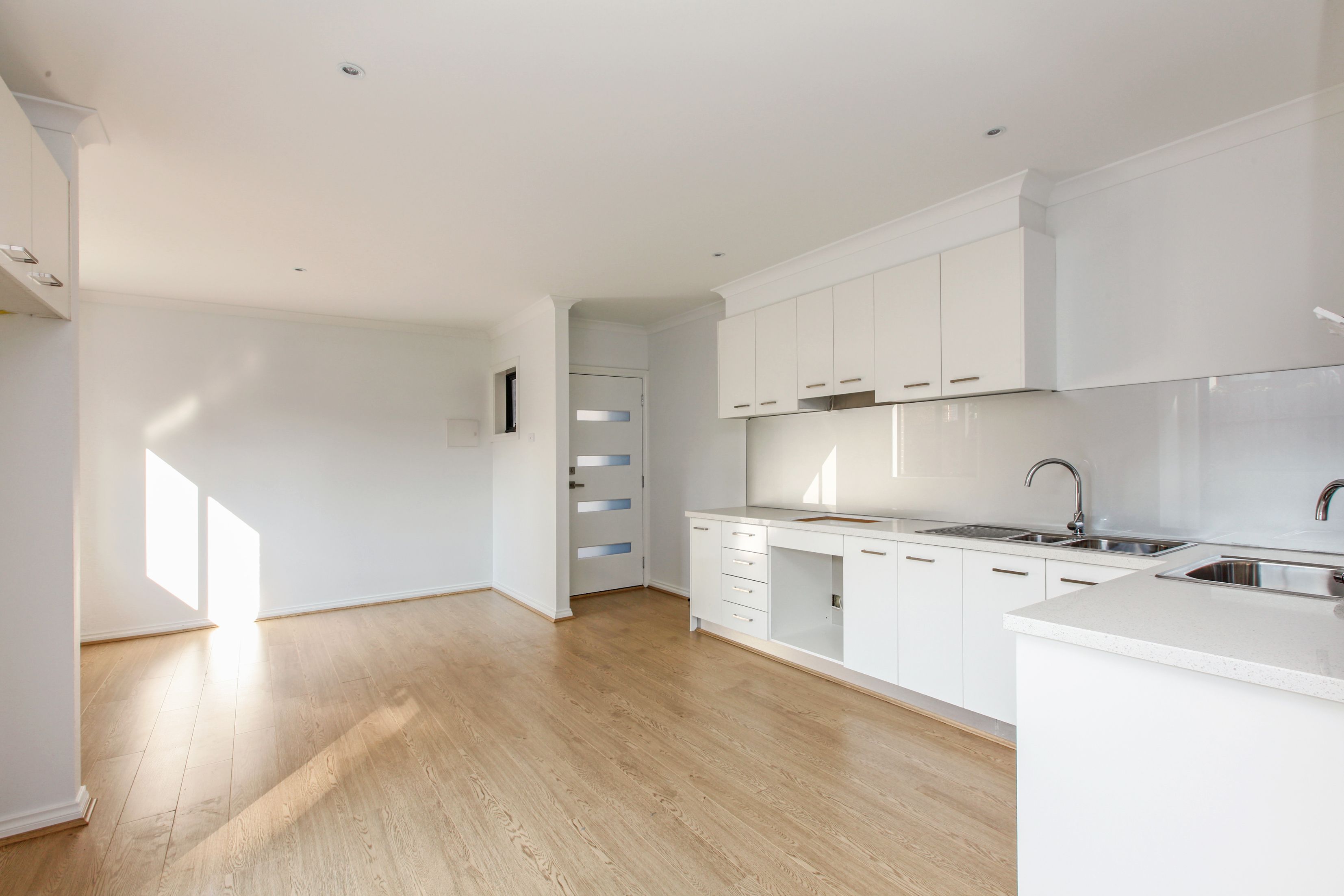4/20 Purinuan Road, Reservoir, VIC 3073