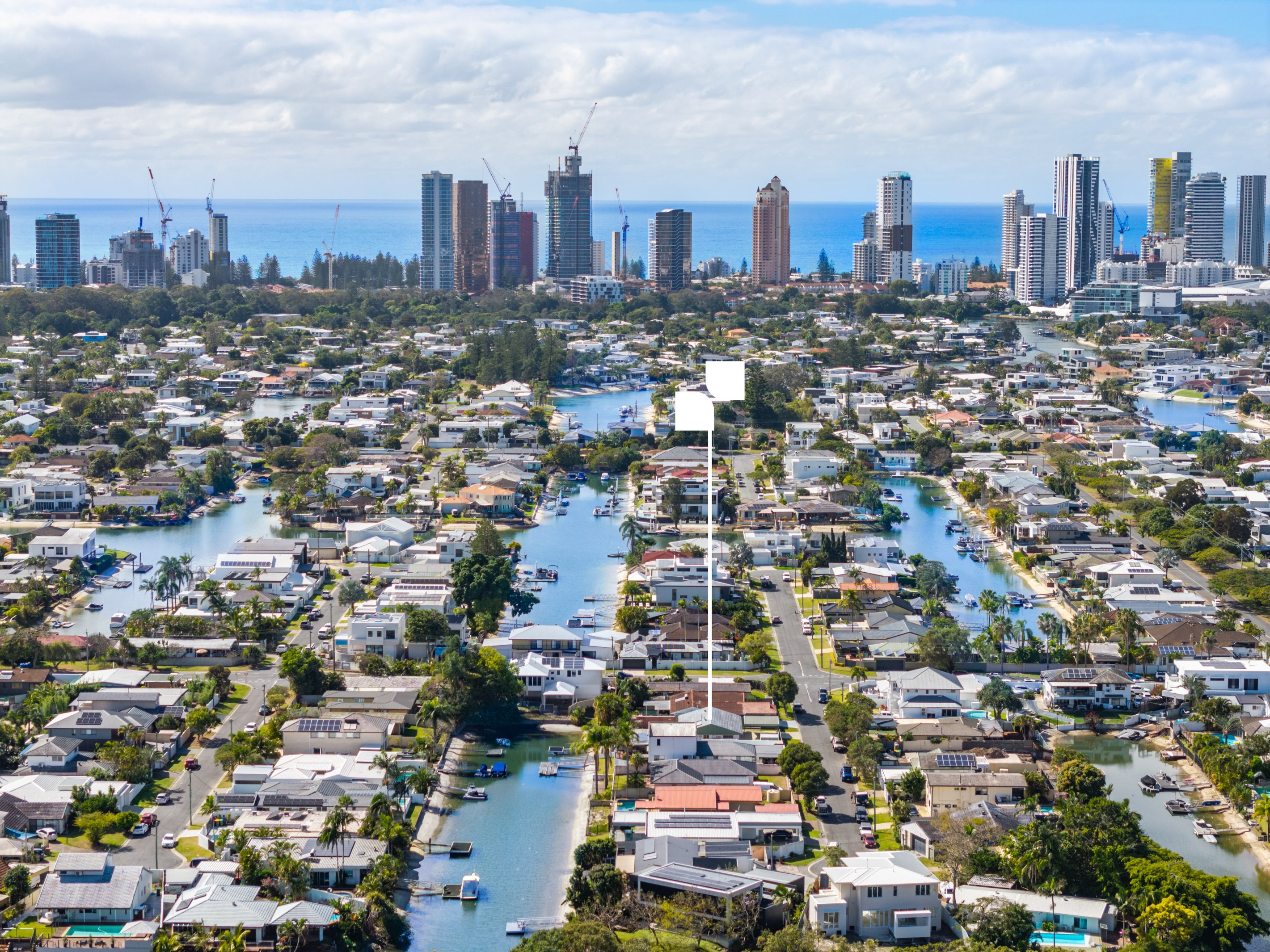 3 Buena Vista Court, Broadbeach Waters, QLD 4218