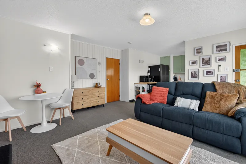 195 Waterloo Road, Hutt Central