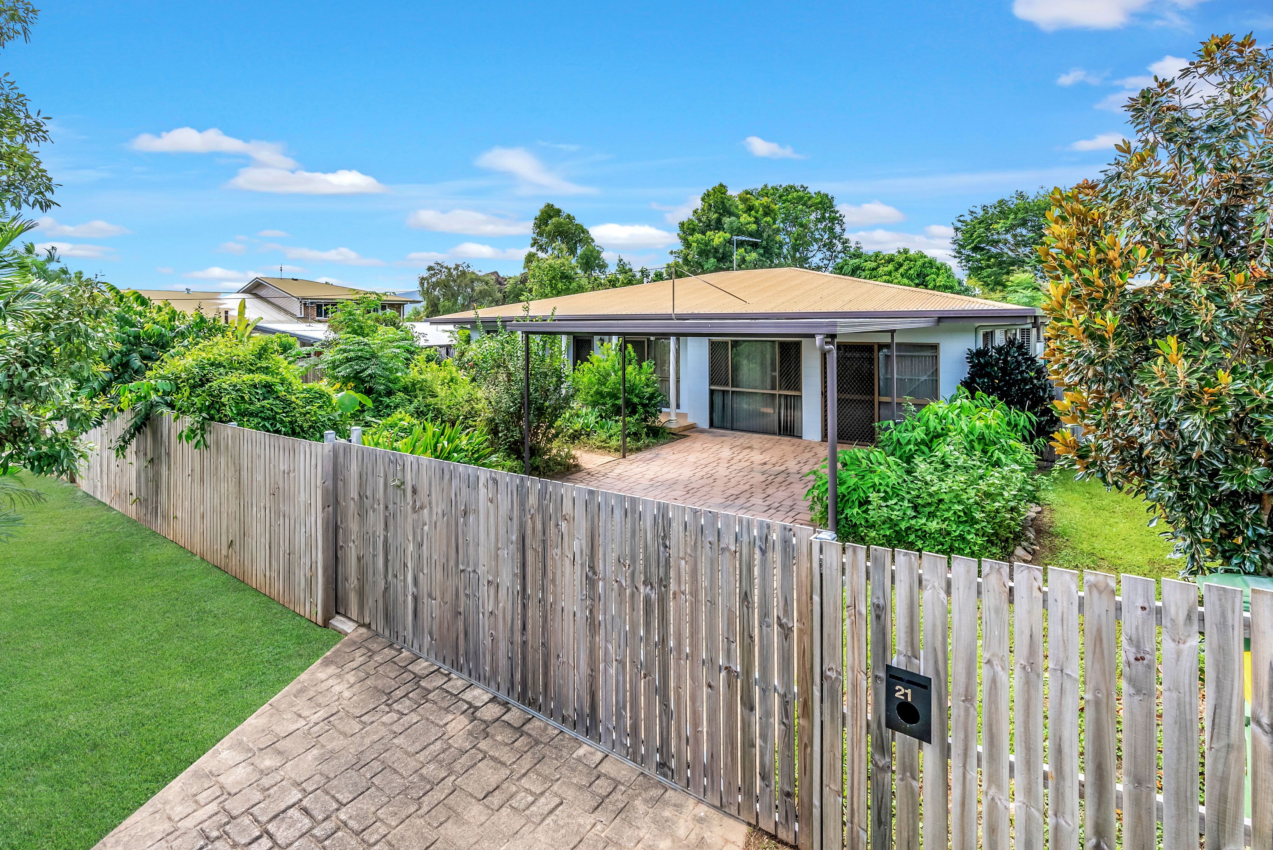 21 Mario Street , Woree QLD 4868