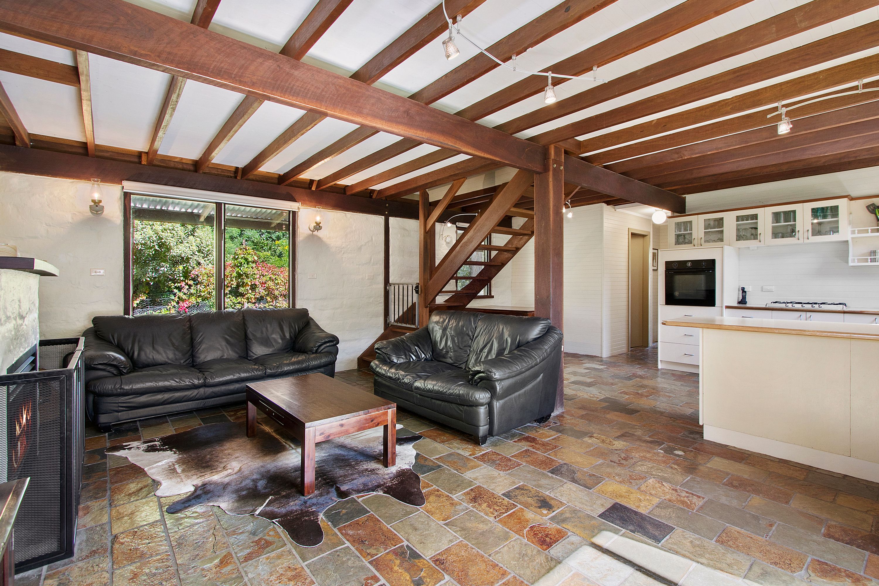 253 Lieutenant Bowen Drive, Bowen Mountain, NSW 2753