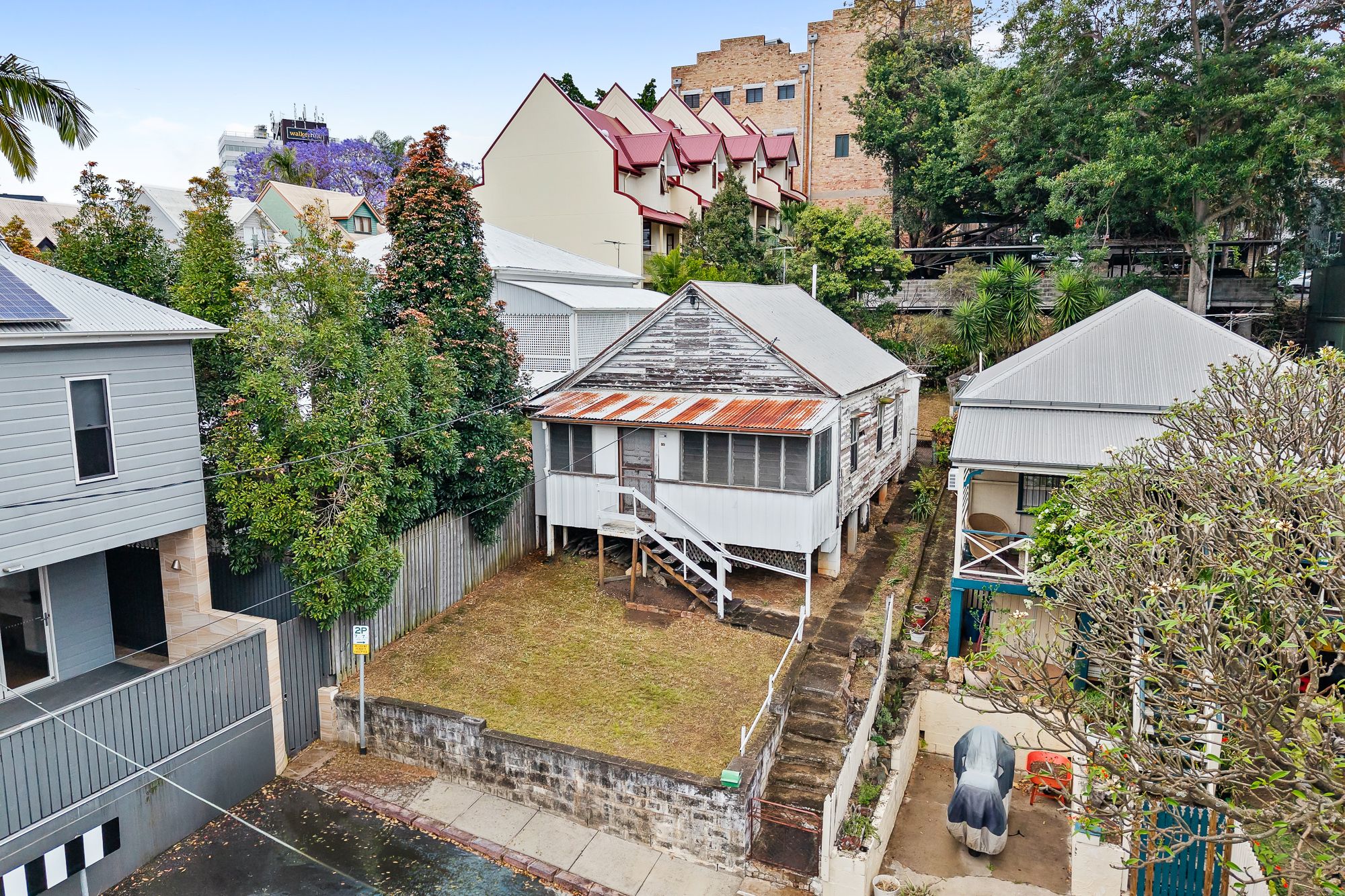 39 Clifton Street — photo 6 of 21