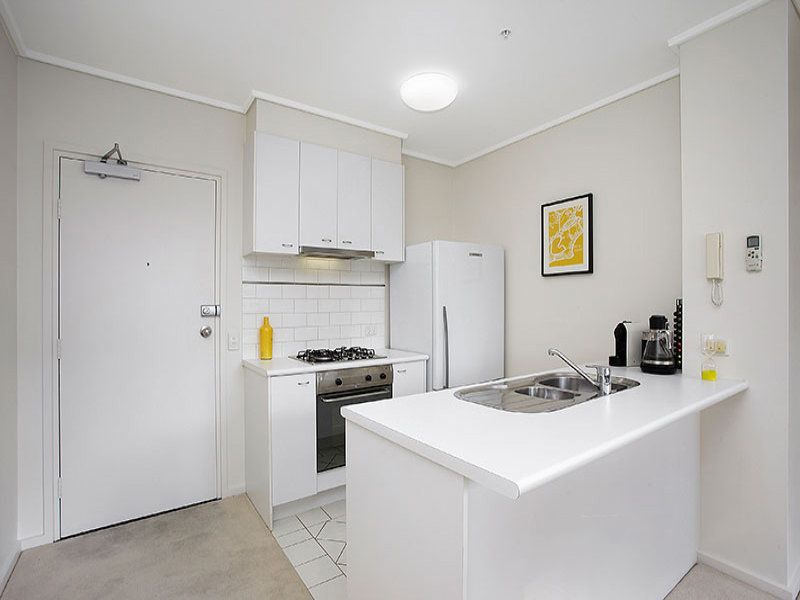 412/28 Bank Street, South Melbourne, VIC 3205