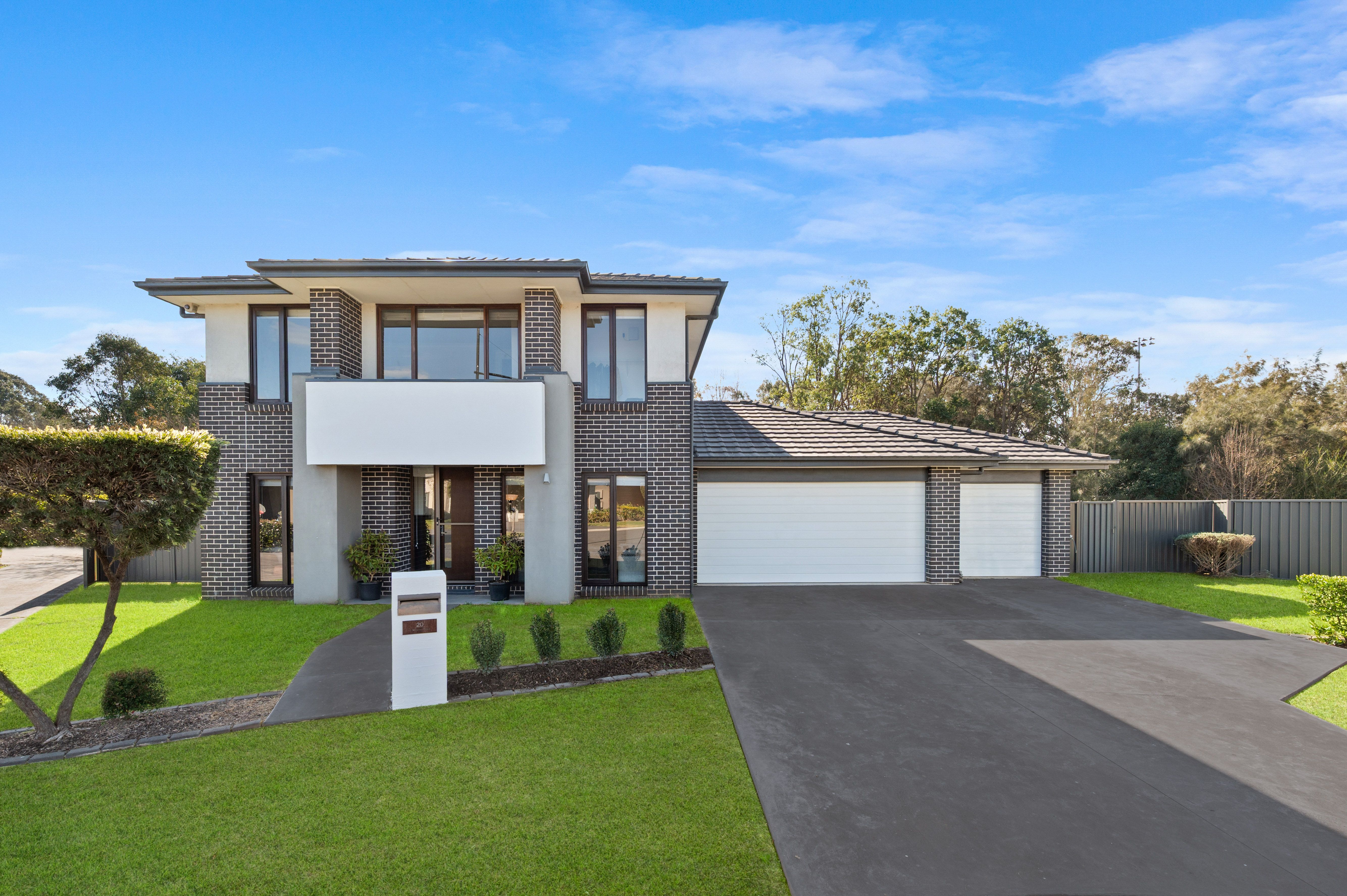 20 O'meally Place — photo from Ray White Macarthur Group