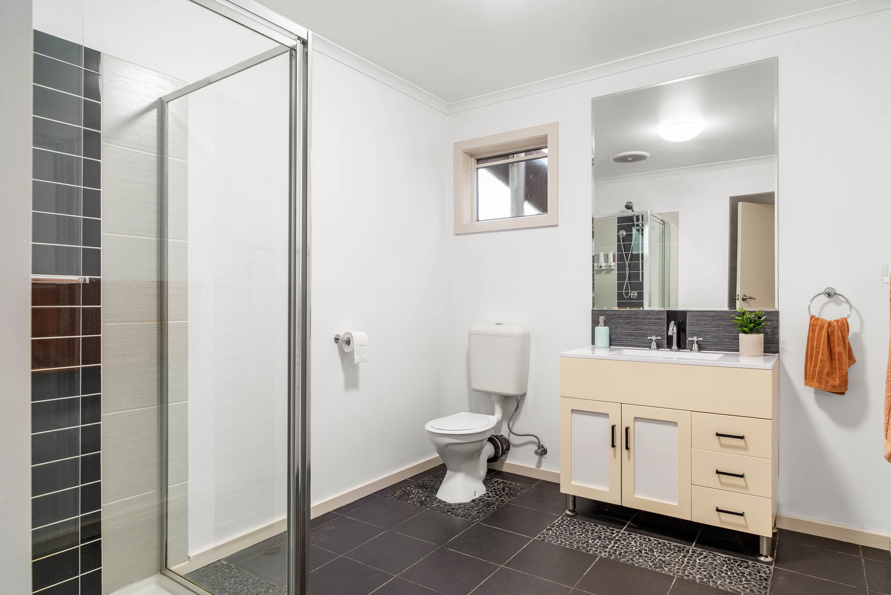 30 Koala Street — photo 7 of 16