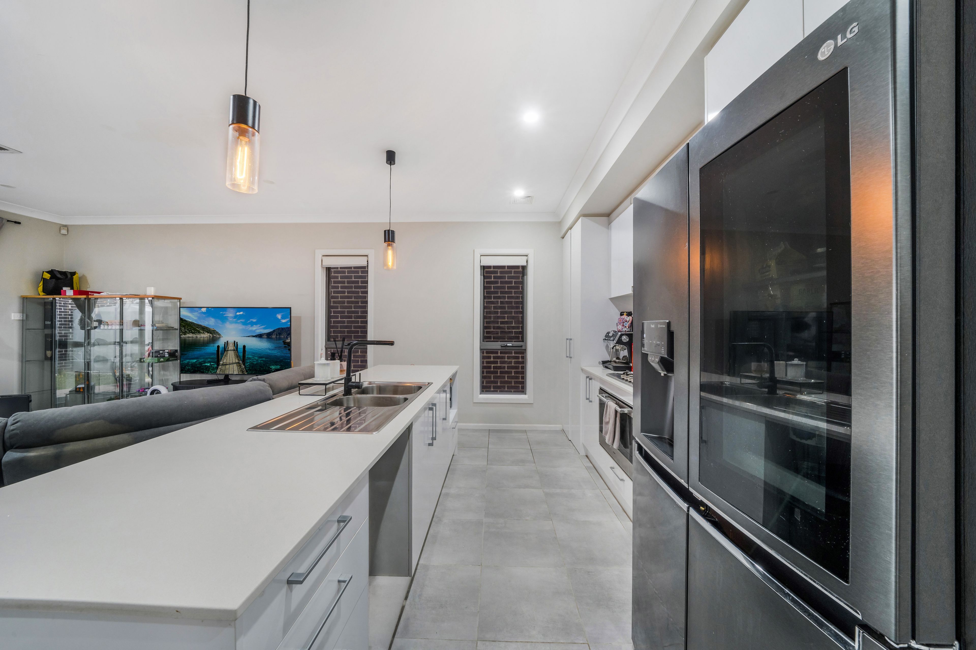 44 Connemara Street — photo 4 of 19