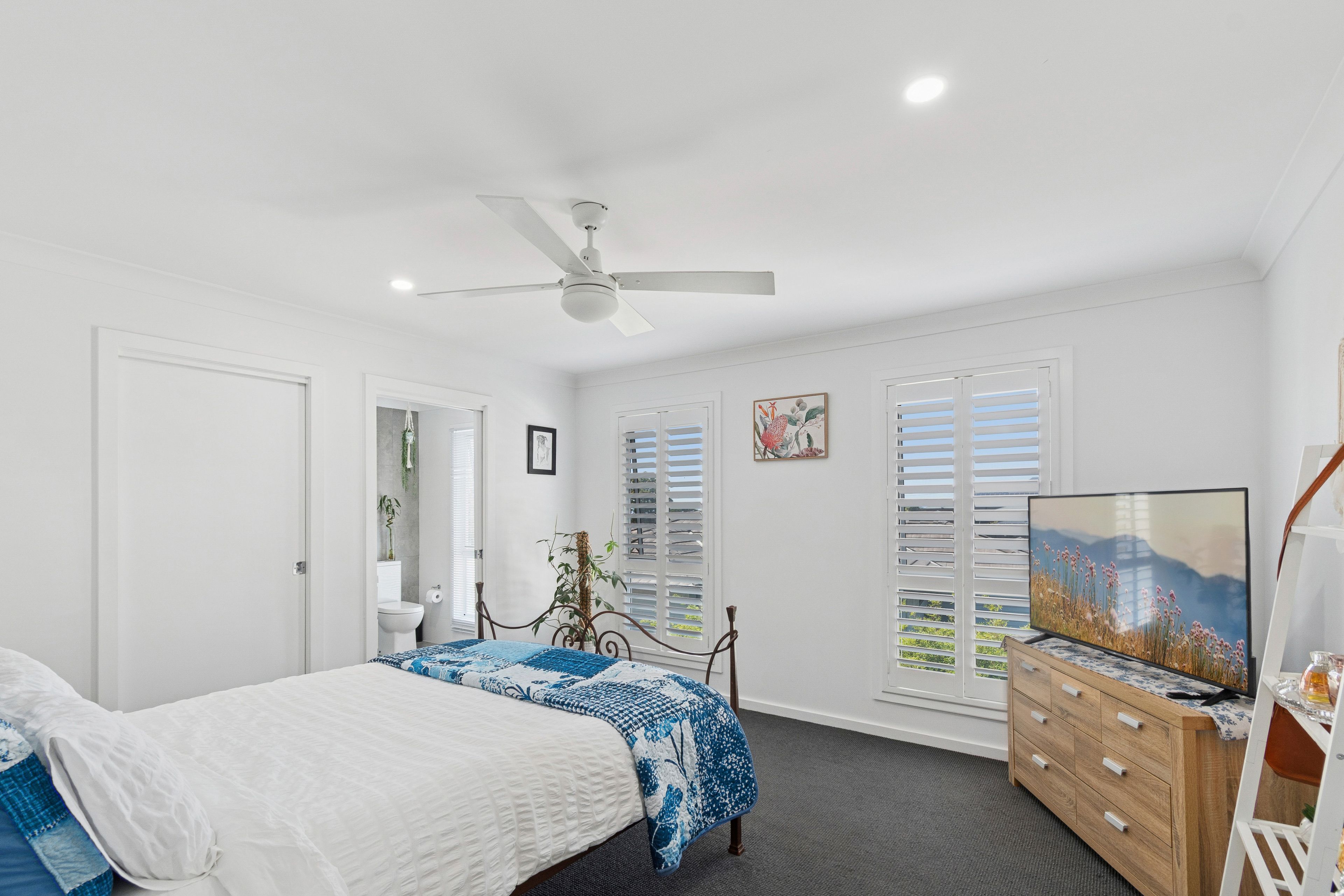 2/163 Wyndarra Way — photo 6 of 12