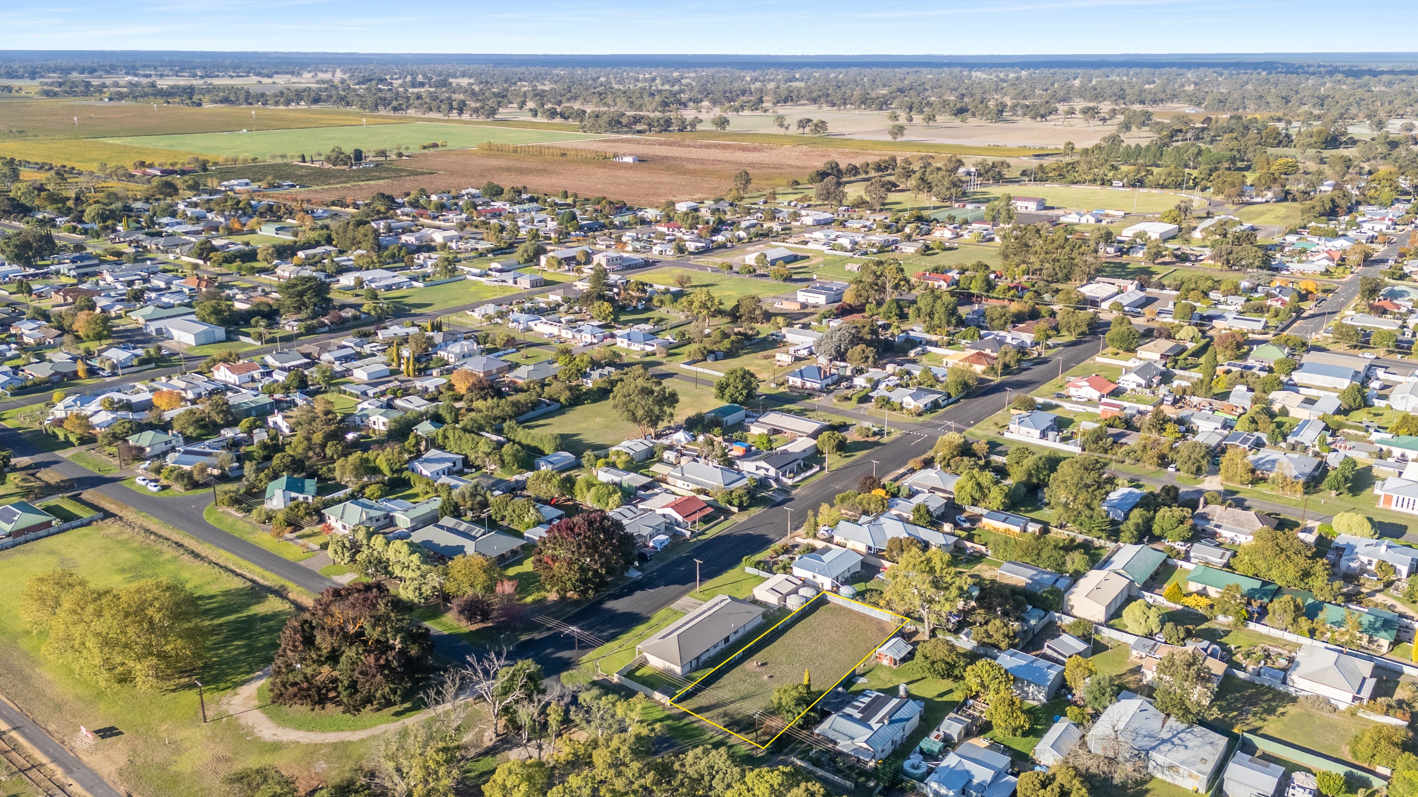 51 Clarke Street, Penola, SA 5277