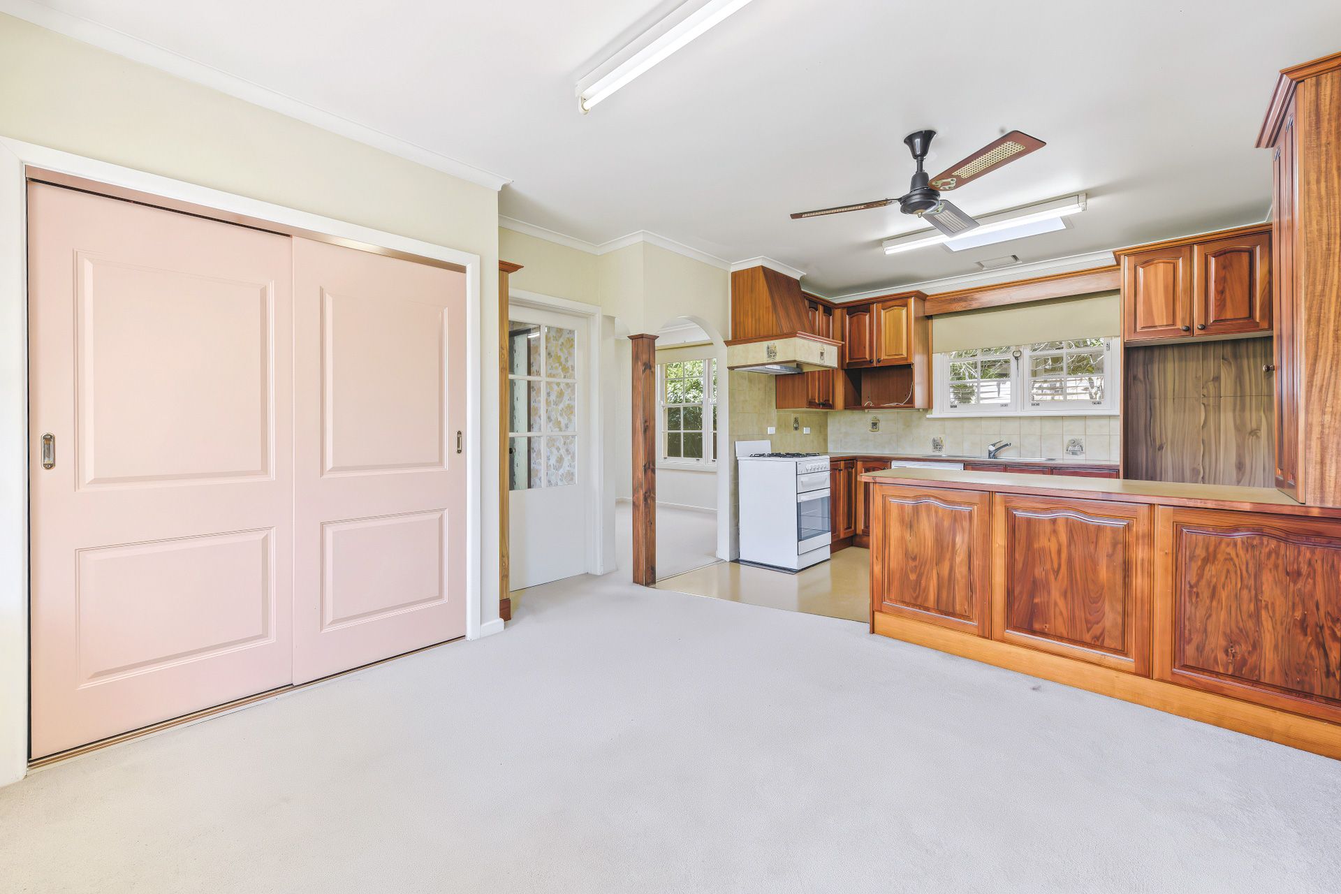 63 Barter Crescent — photo 7 of 18