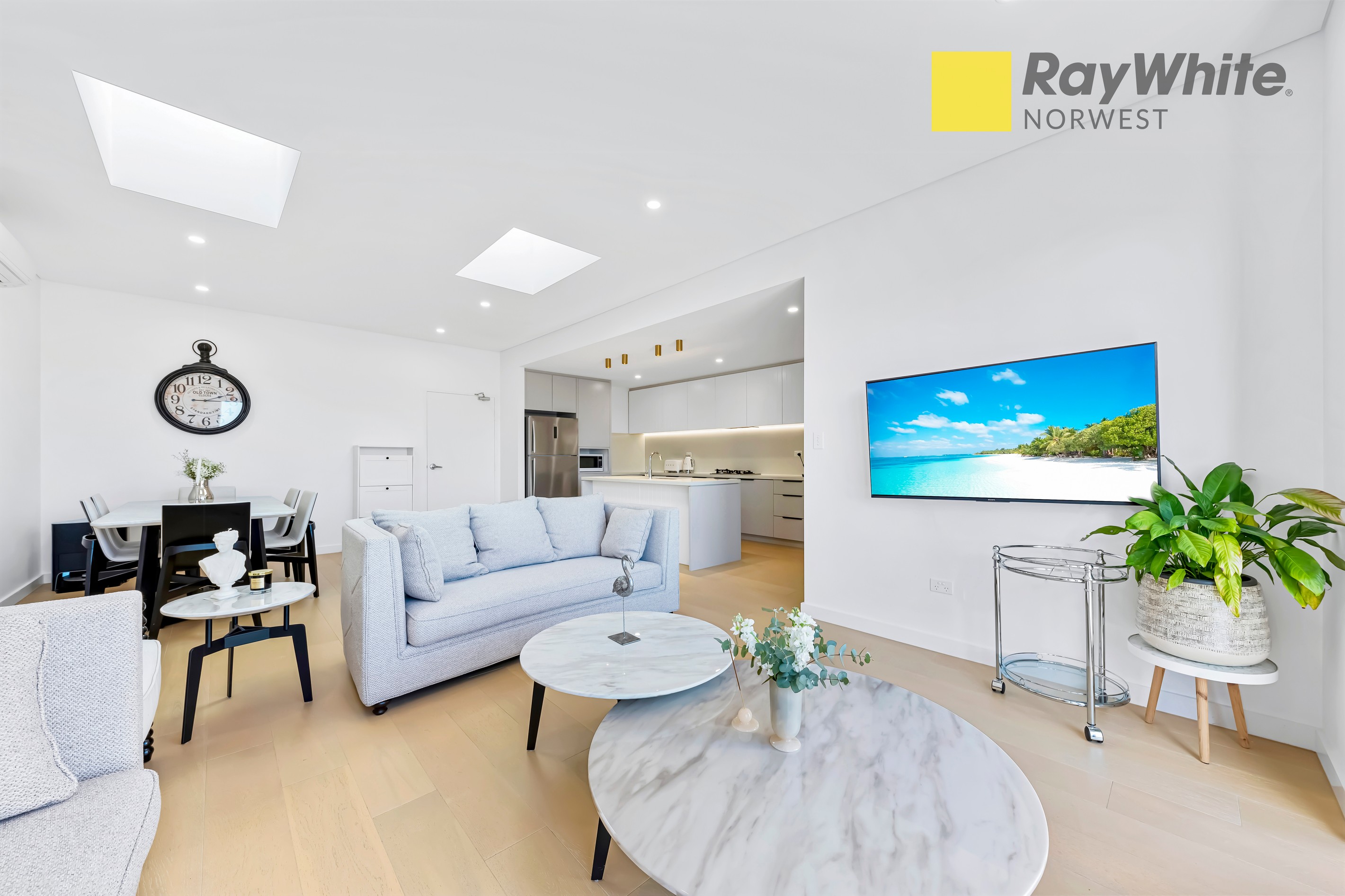 421/2 Gerbera Place, Kellyville, NSW 2155
