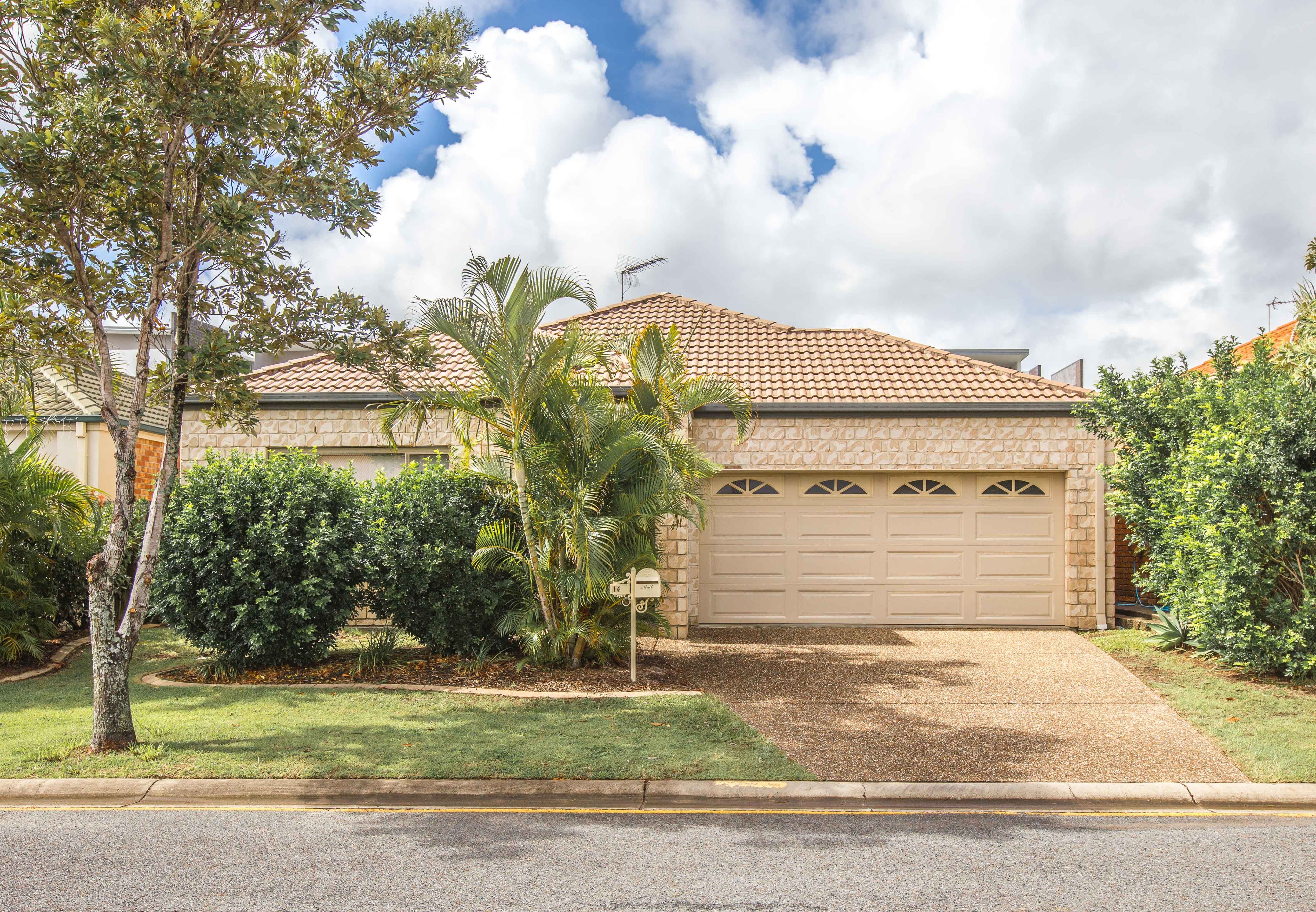 14 McKinley Court, Varsity Lakes, QLD 4227