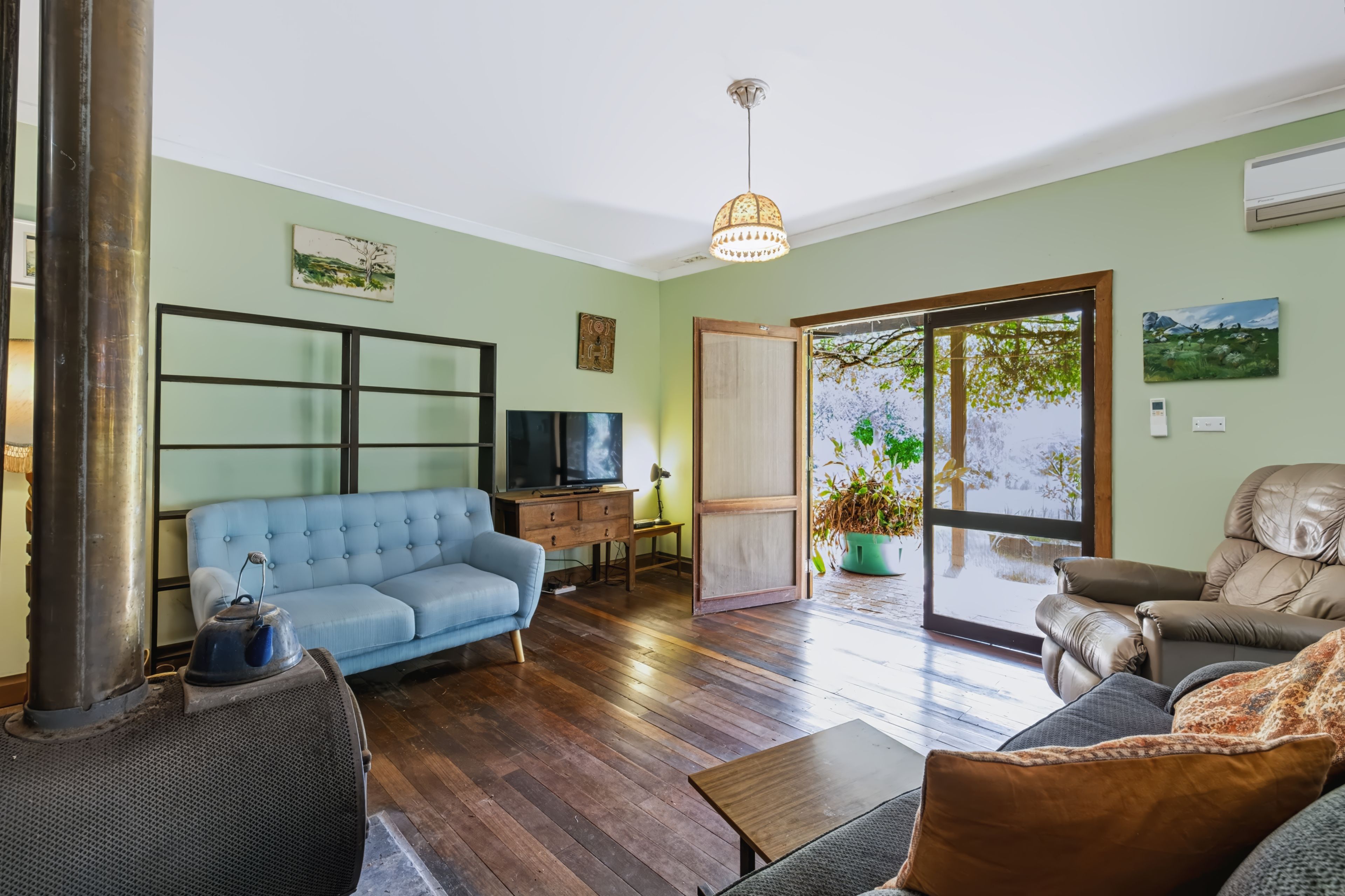 12 Walter Road — photo 6 of 27