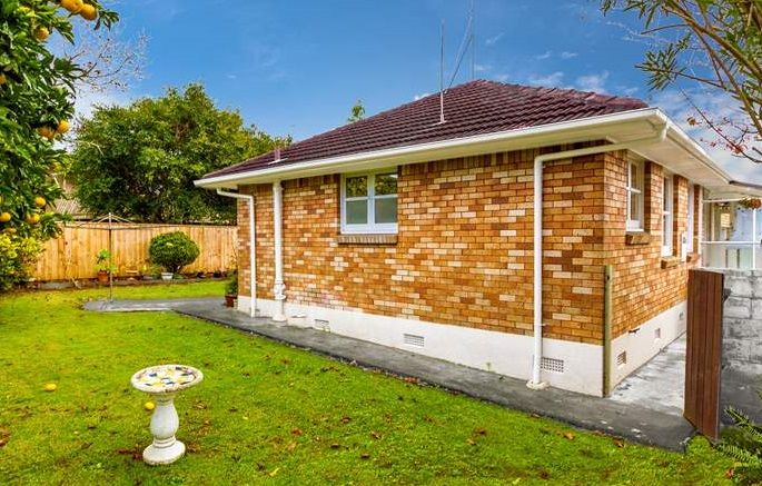 7/17 Kings Road, Panmure, Auckland City