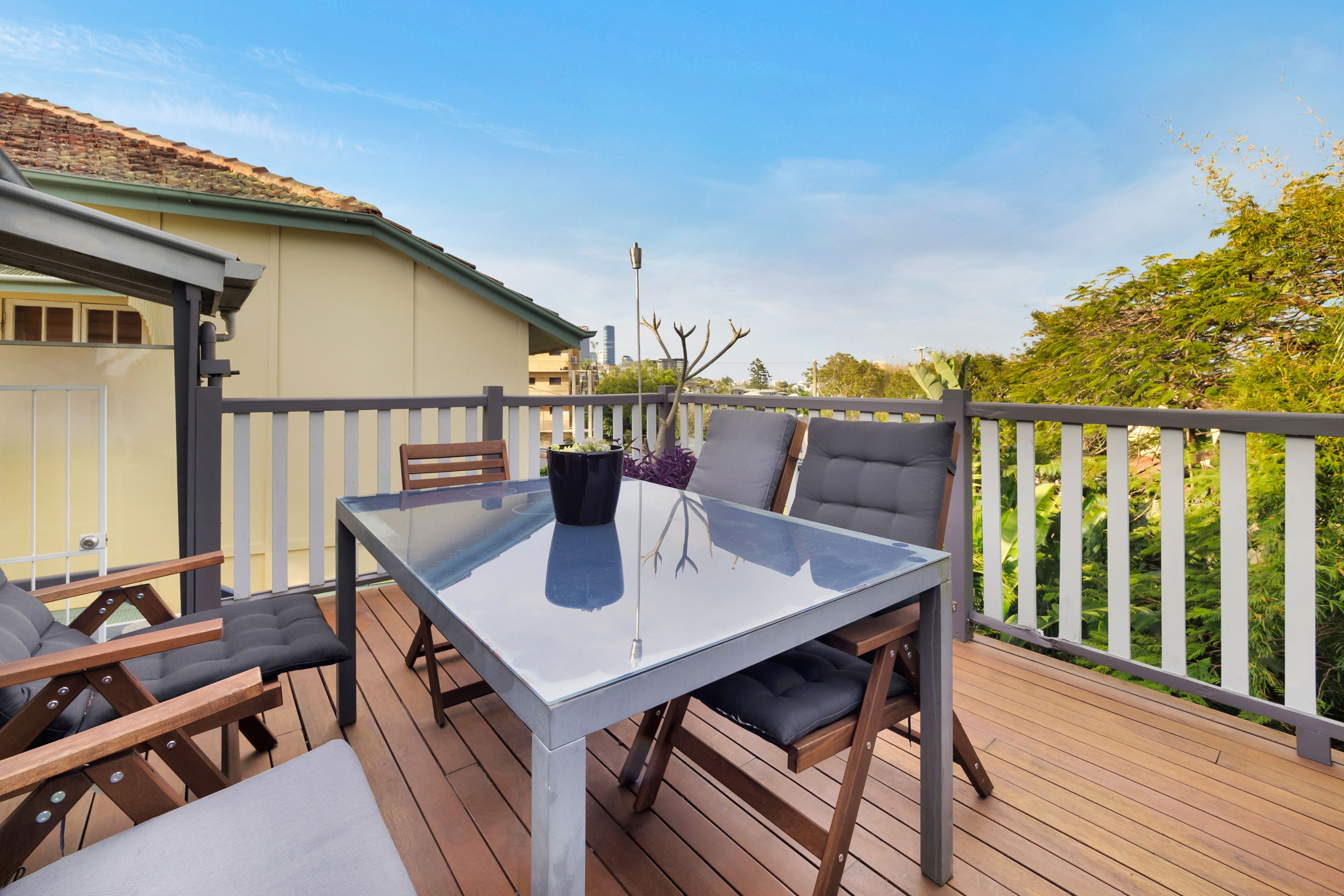 86 Gladstone Road, Highgate Hill, QLD 4101