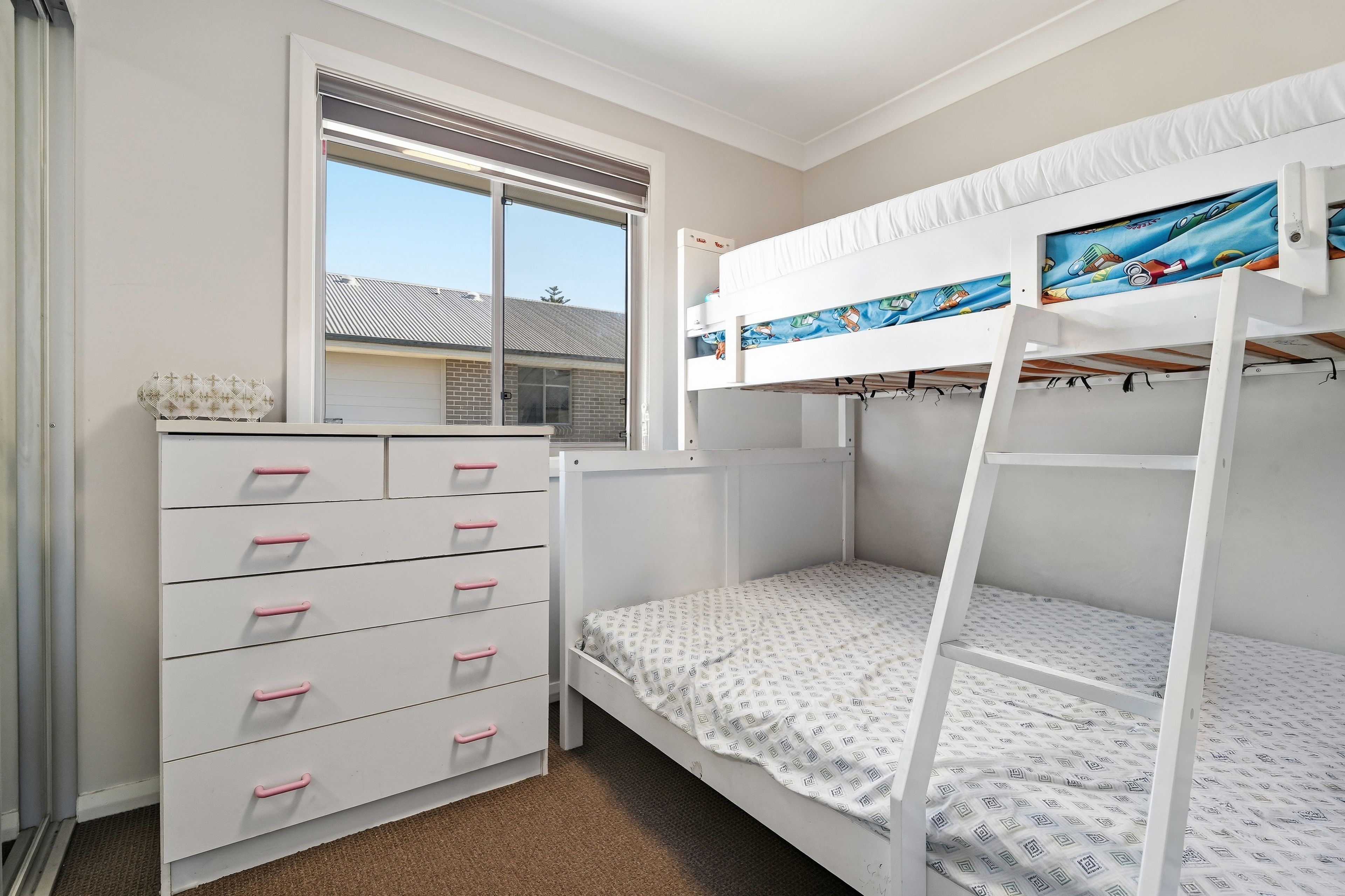 3/73-74 Hobart Street — photo 10 of 19