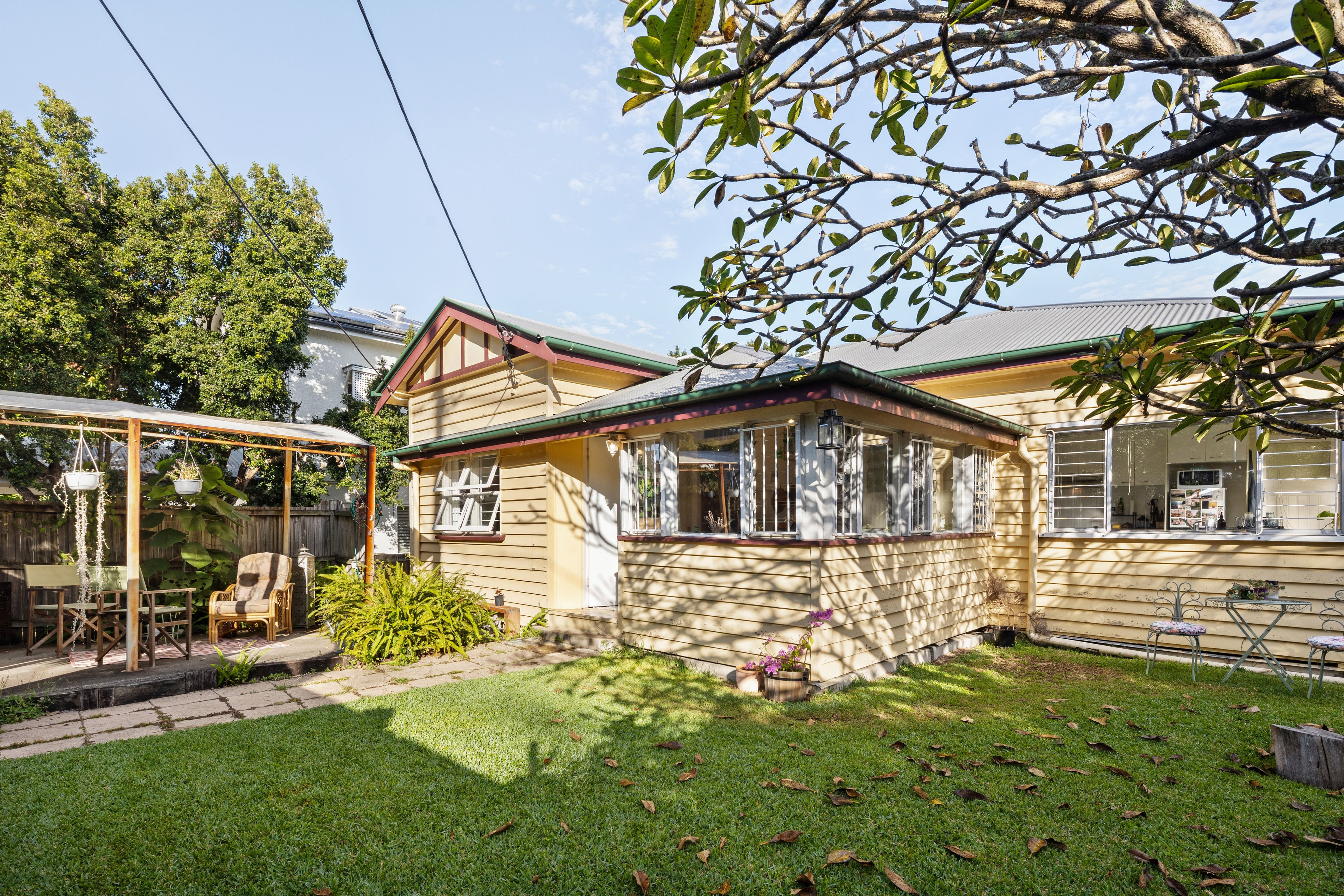 40 Barker Street, East Brisbane QLD 4169