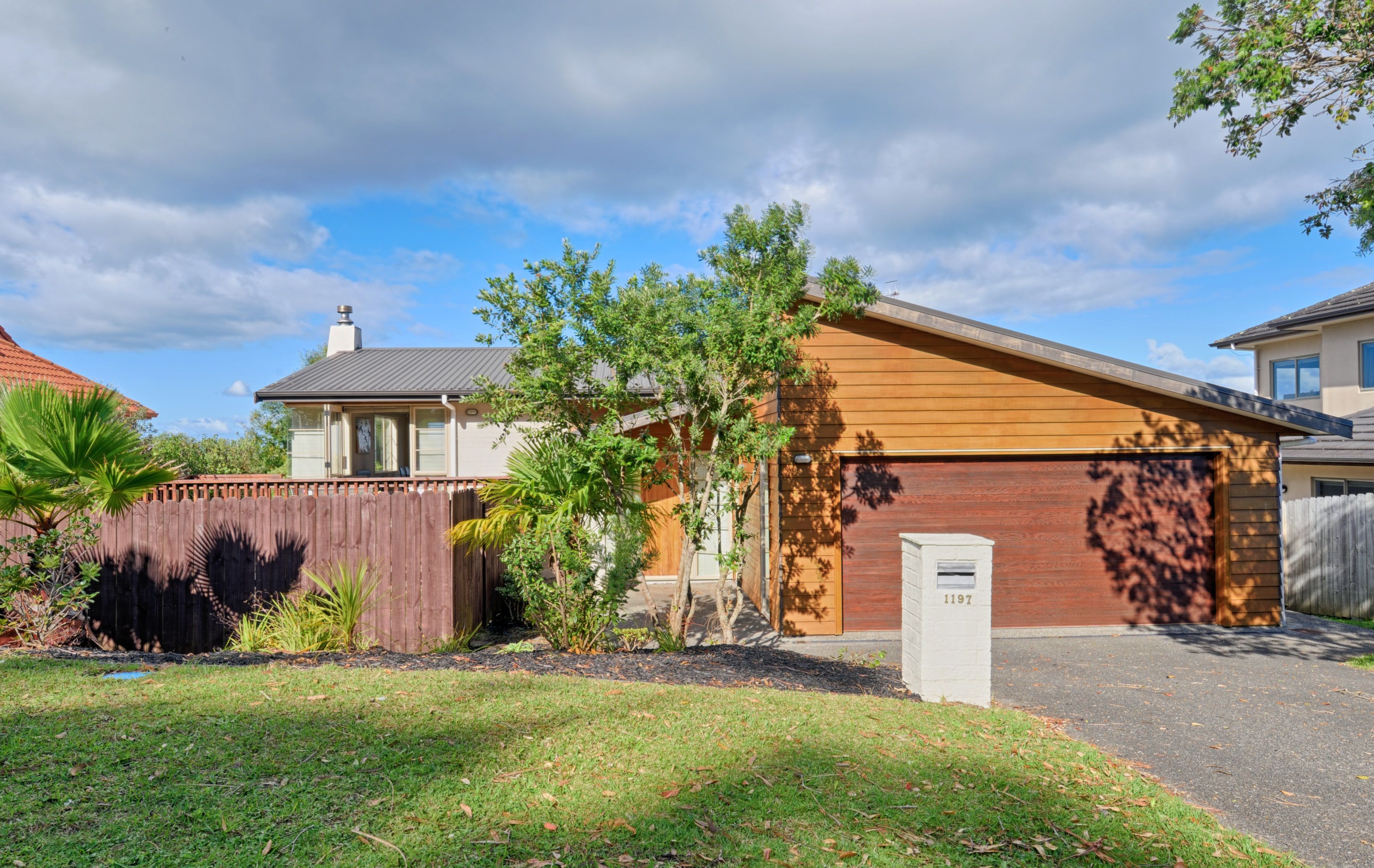 1197 Whangaparaoa Road, Gulf Harbour, Rodney