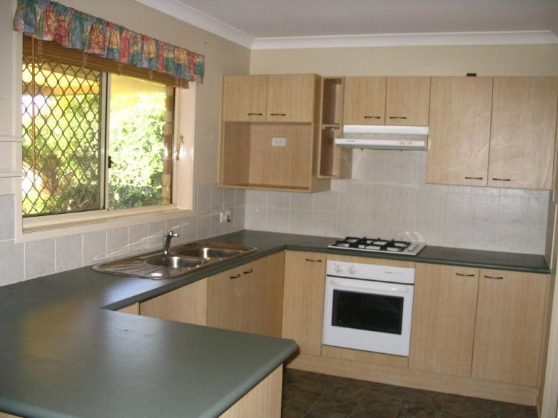 84 Cambridge Crescent, Fitzgibbon, QLD 4018