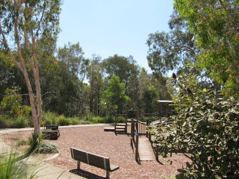 60 Steelwood Street, Heathwood, QLD 4110
