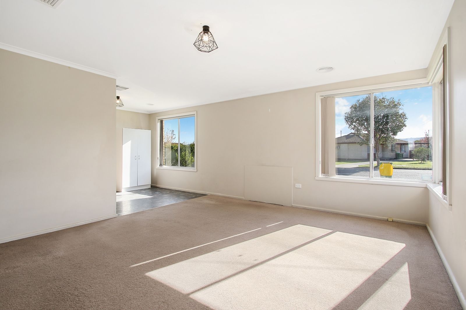 480 Griffith Road, Lavington, NSW 2641