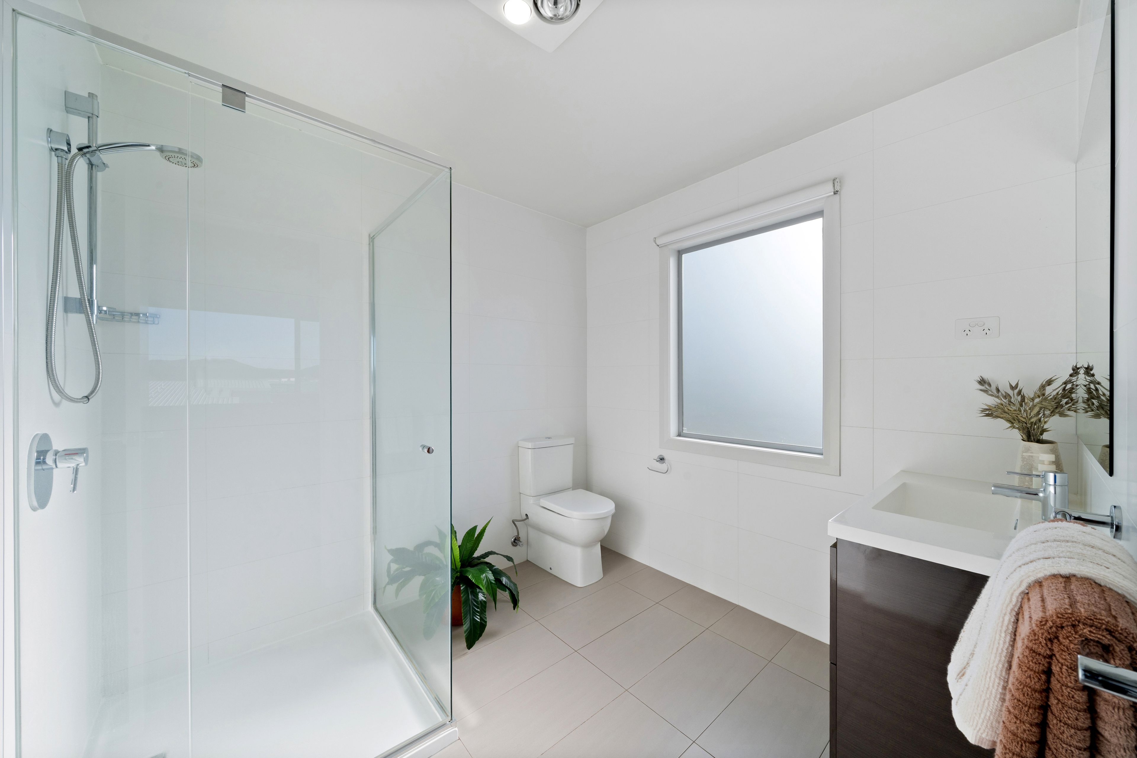27/90 John Gorton Drive — photo 13 of 30