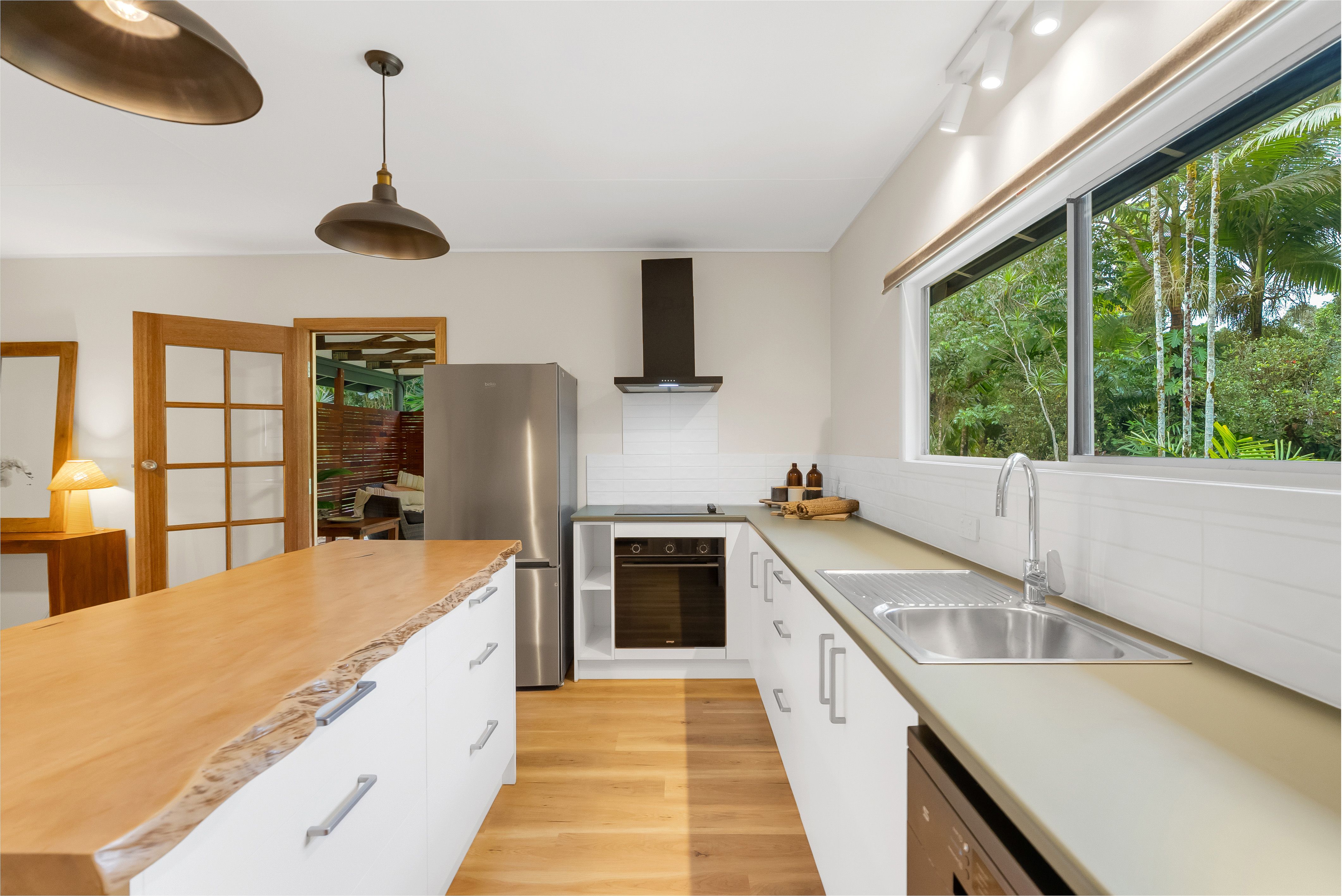 47 Barron Falls Road — photo 4 of 22