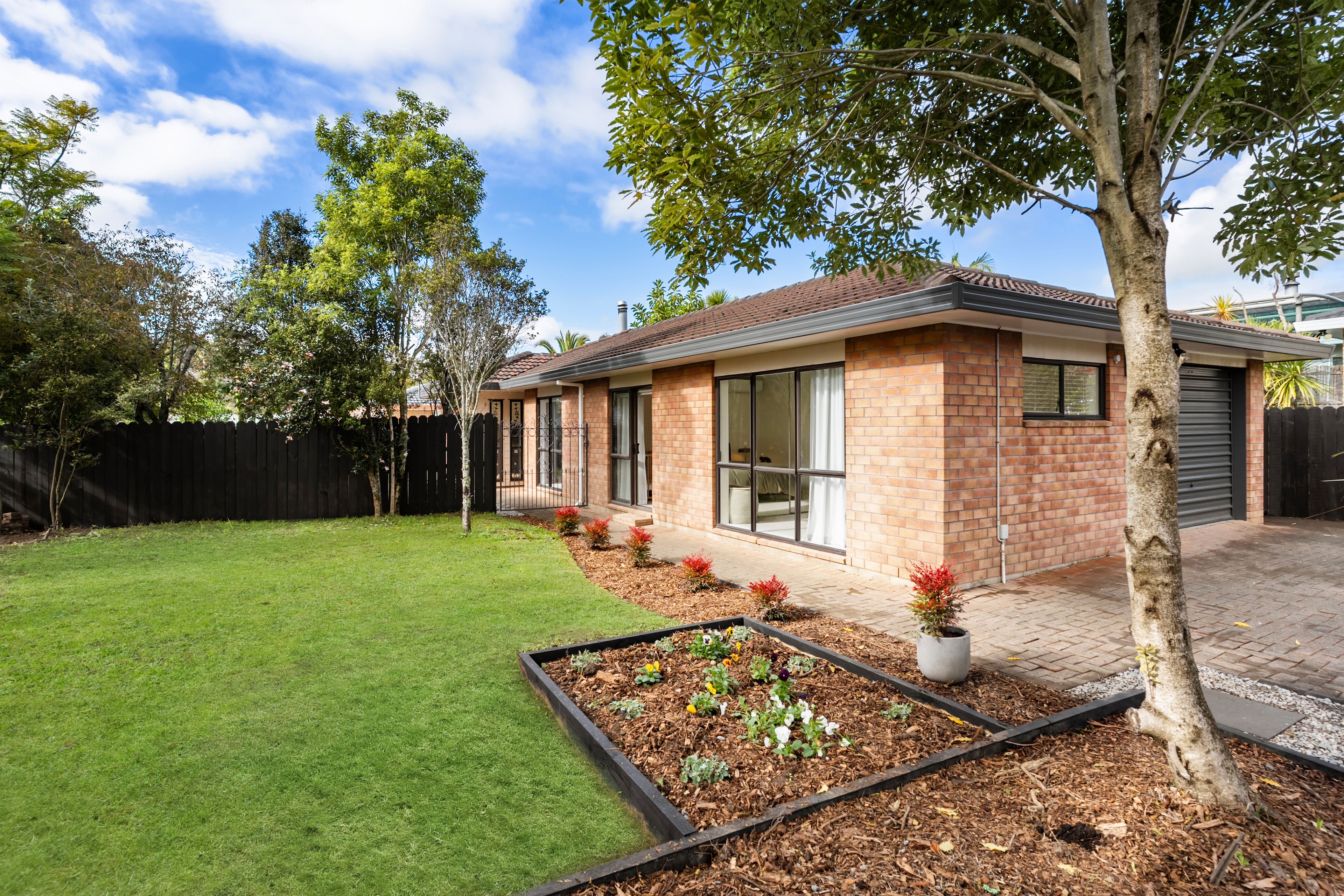 28 Milan Drive, Glen Eden, Waitakere City