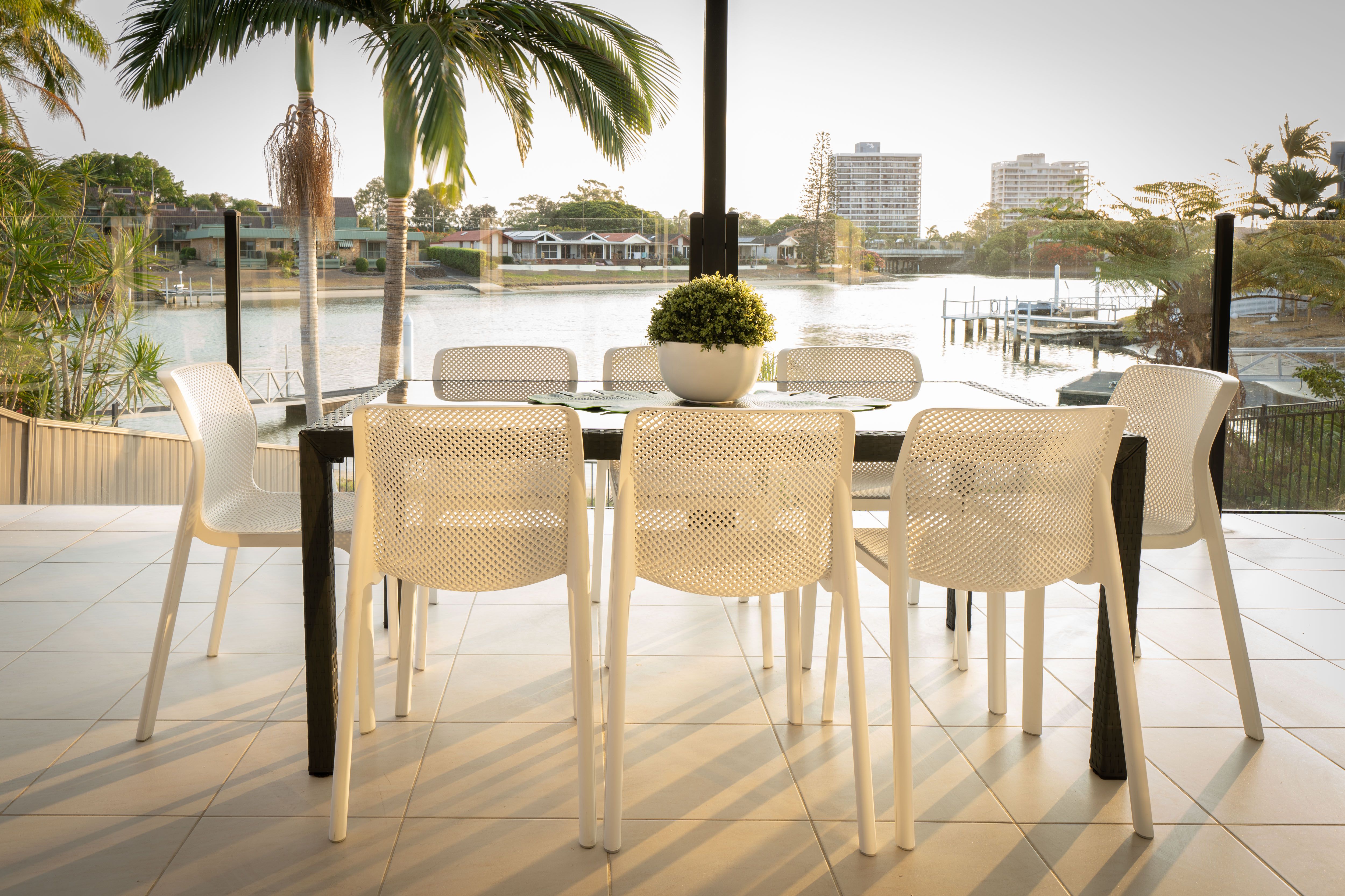 2 Helen Court, Broadbeach Waters, QLD 4218