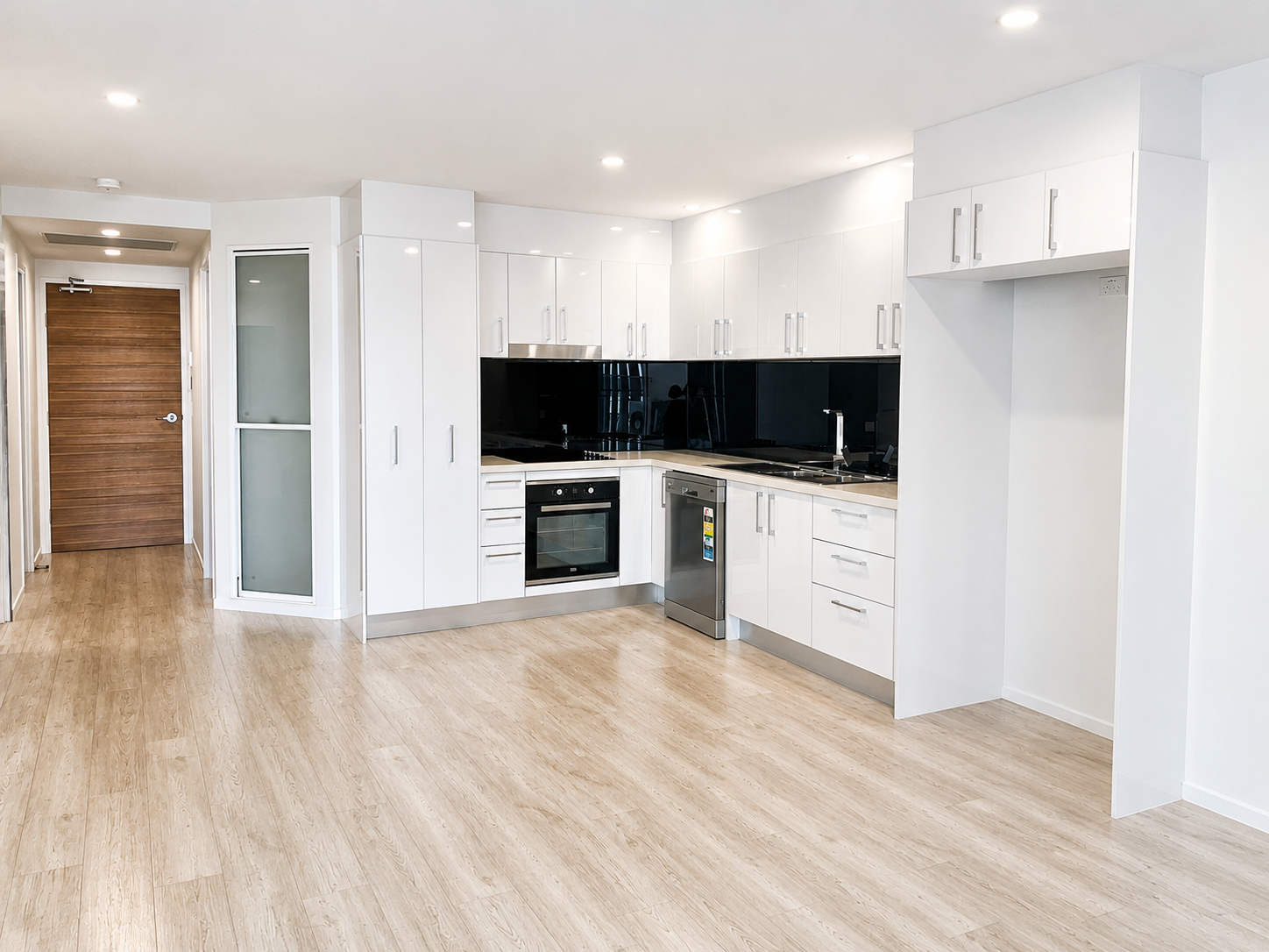 607/81 Sutton Street, Redcliffe, QLD 4020