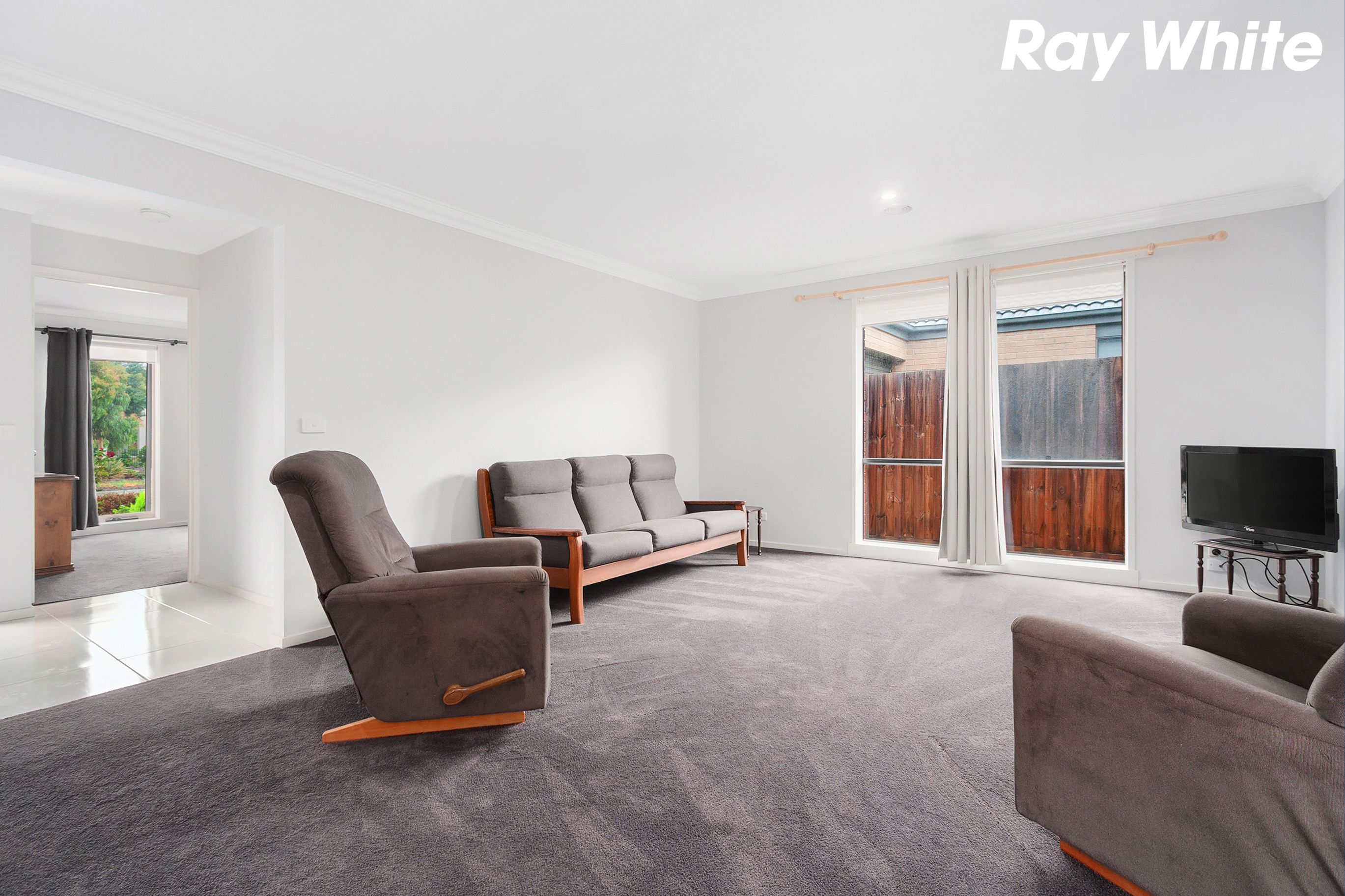 69 Henry Road, Pakenham, VIC 3810