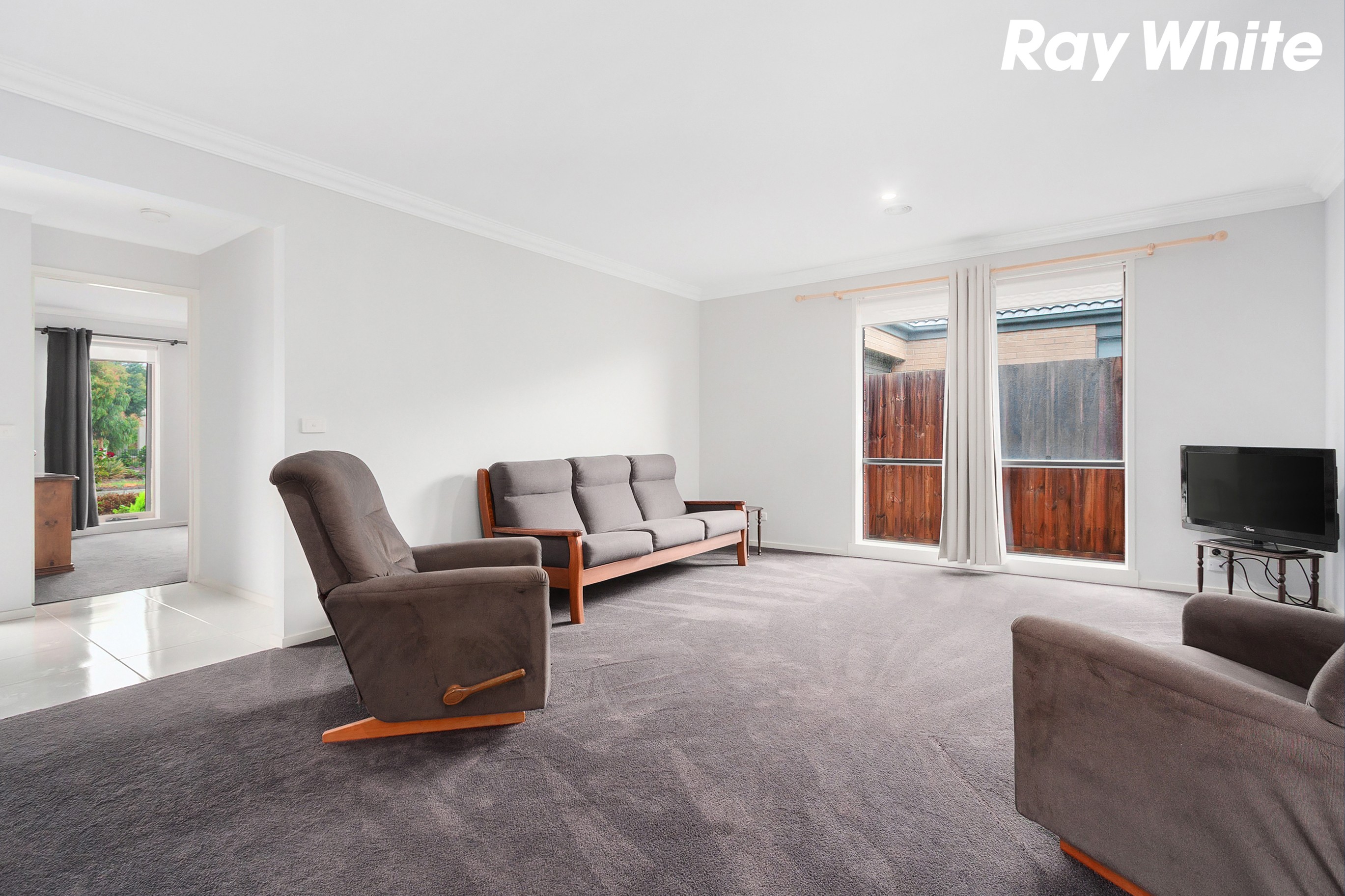 69 Henry Road, Pakenham, VIC 3810
