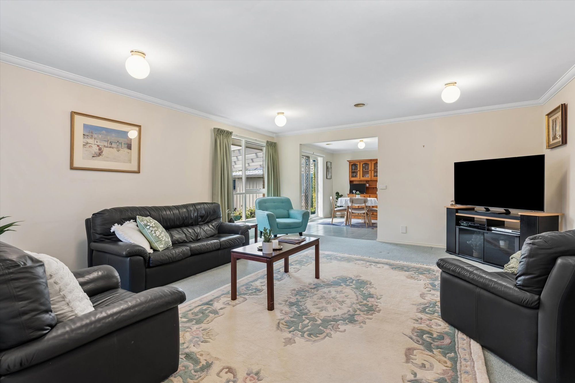 42 Albert Place — photo 5 of 12