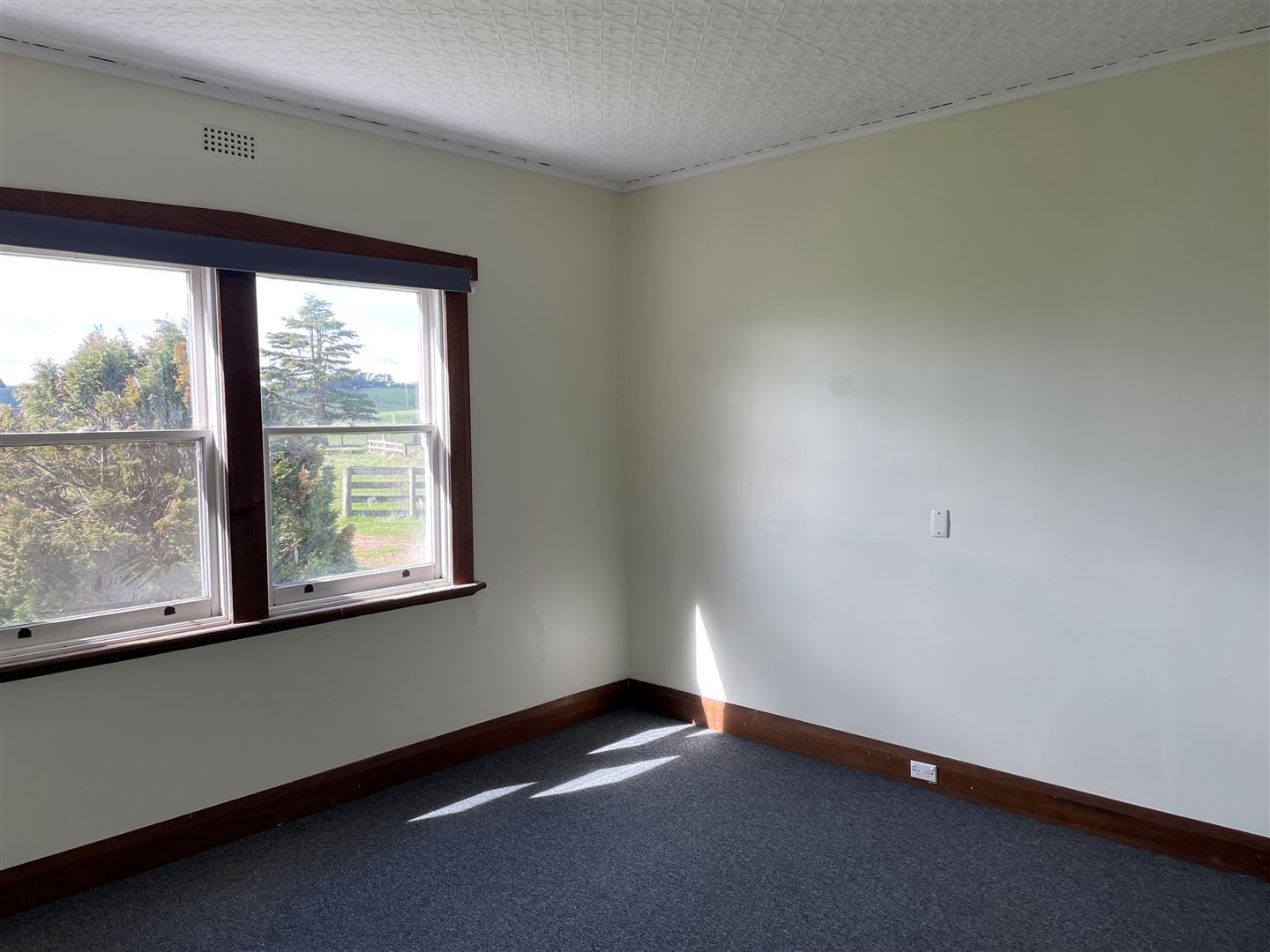 52 Valley Field Road — photo 8 of 10
