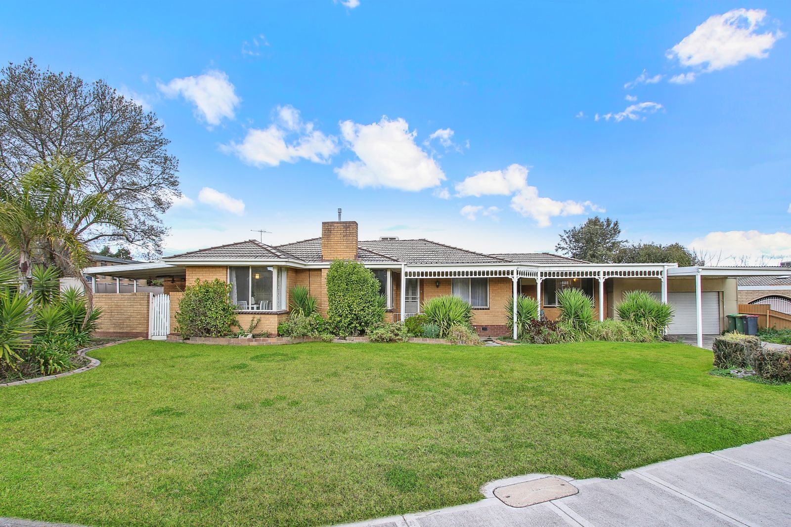 414 Dale Crescent, Lavington NSW 2641